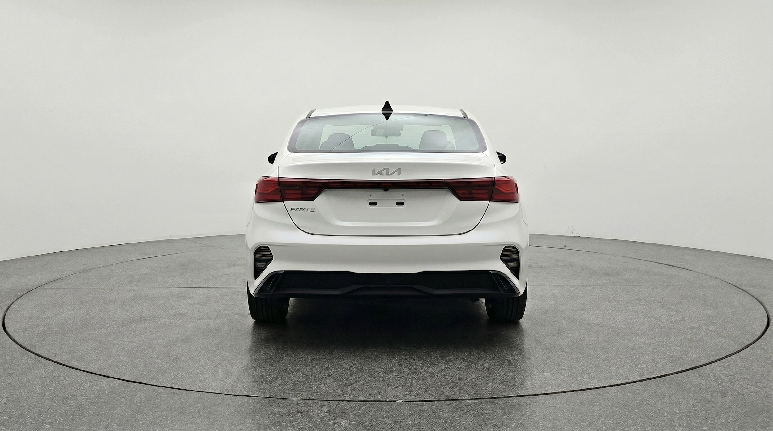 Thumbnail: 2024 Kia Forte - 7