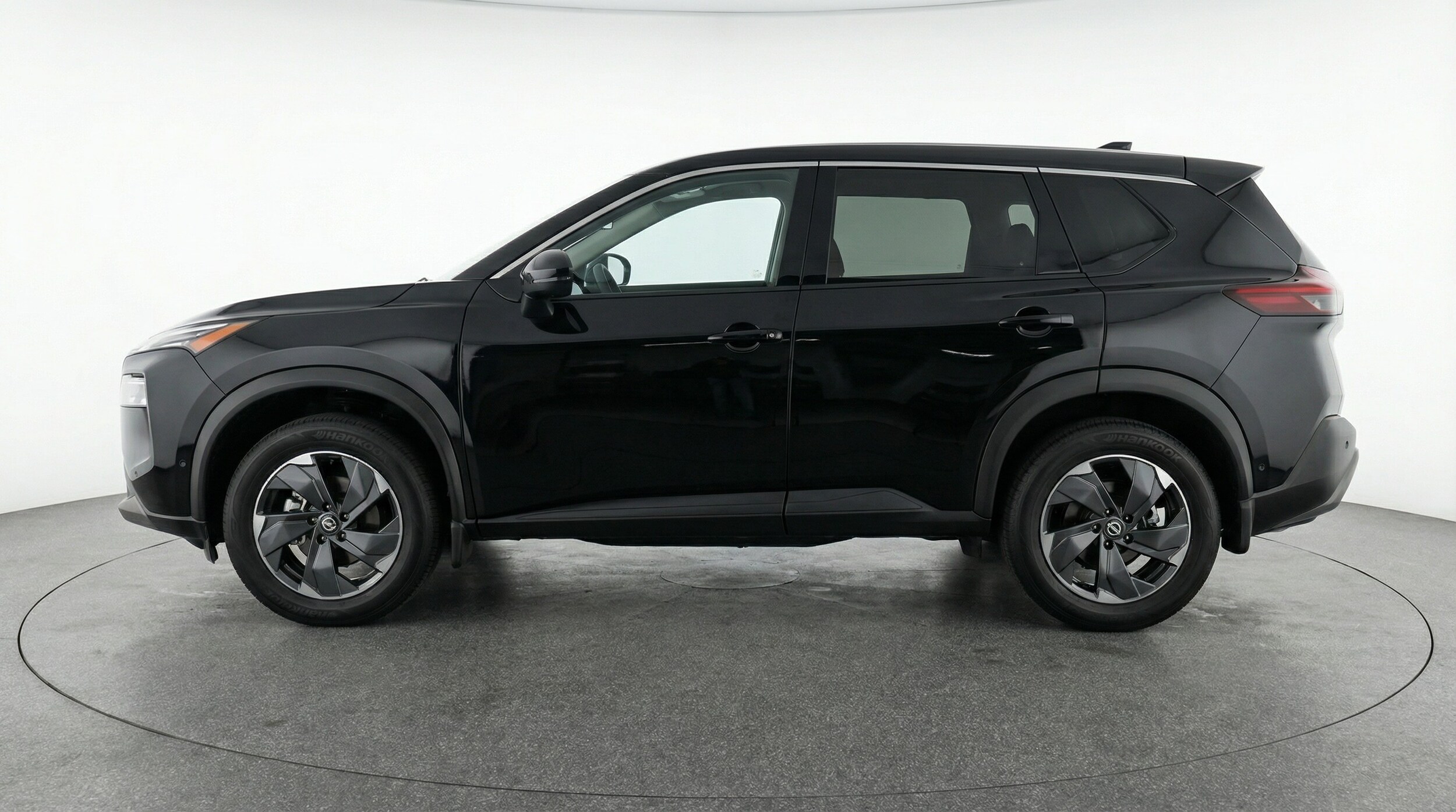 Thumbnail: 2025 Nissan Rogue - 4