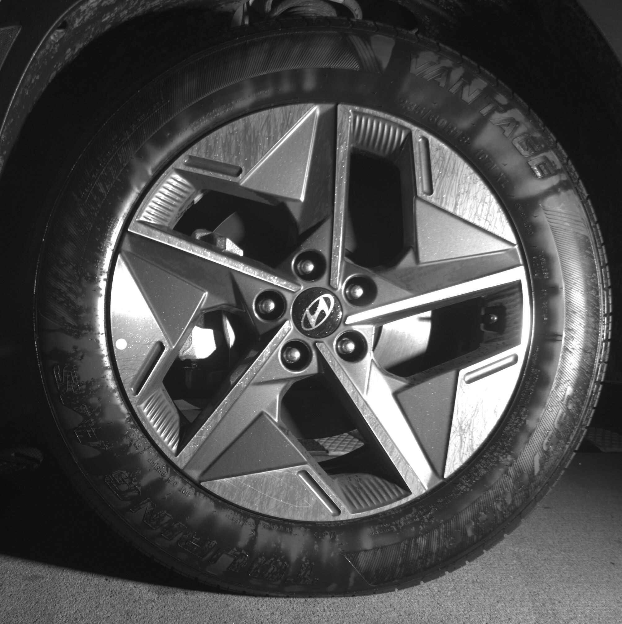 Thumbnail: 2025 Hyundai Tucson - 9