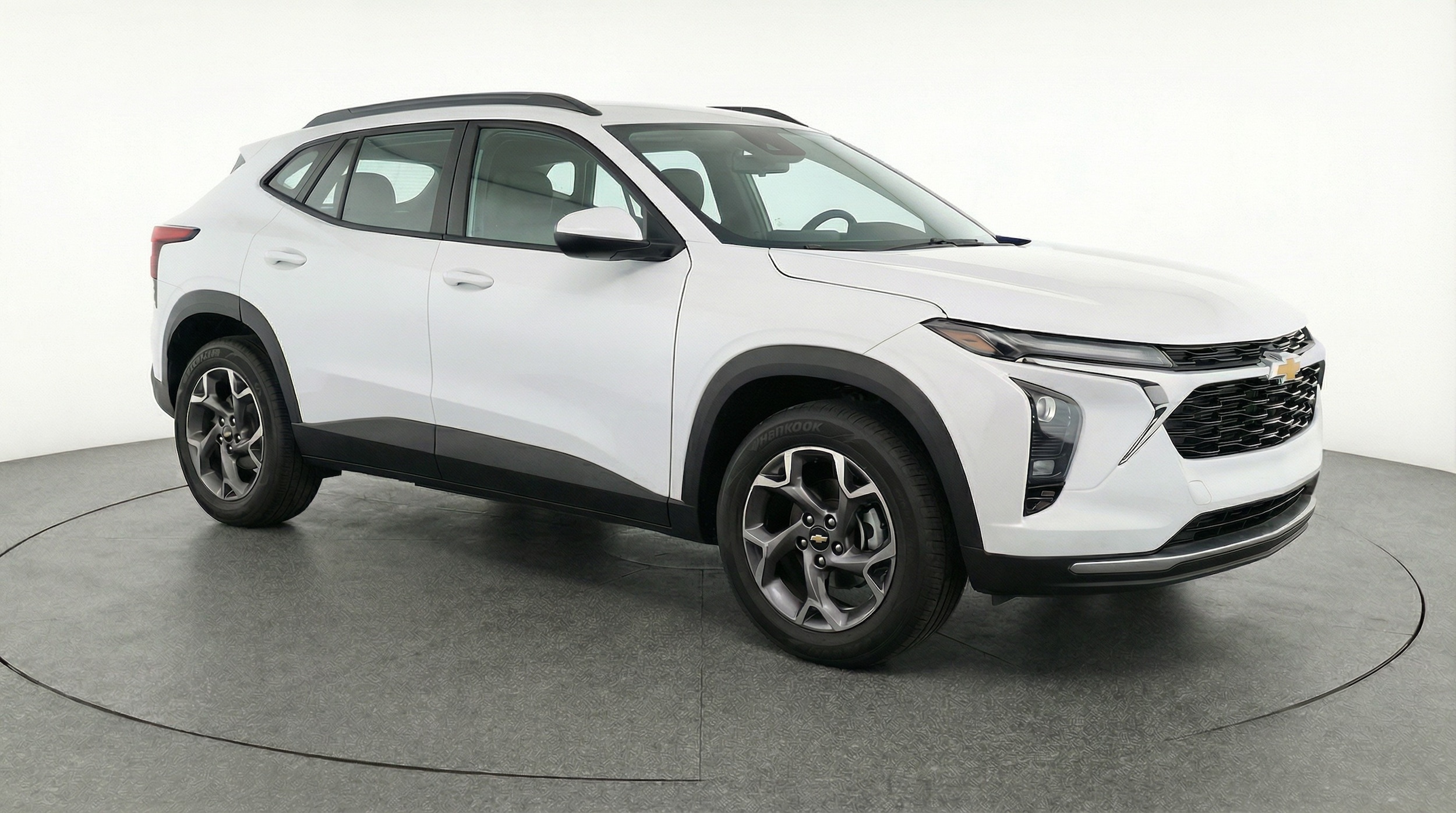 Thumbnail: 2025 Chevrolet Trax - 1