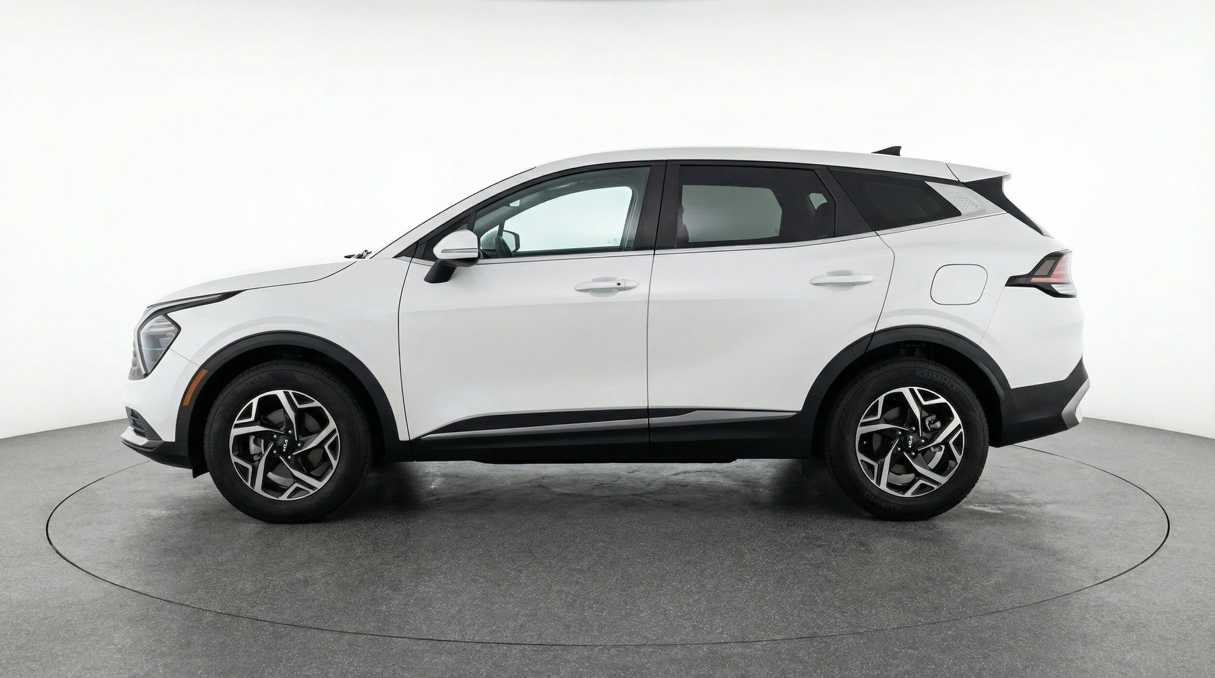 Thumbnail: 2025 Kia Sportage - 5