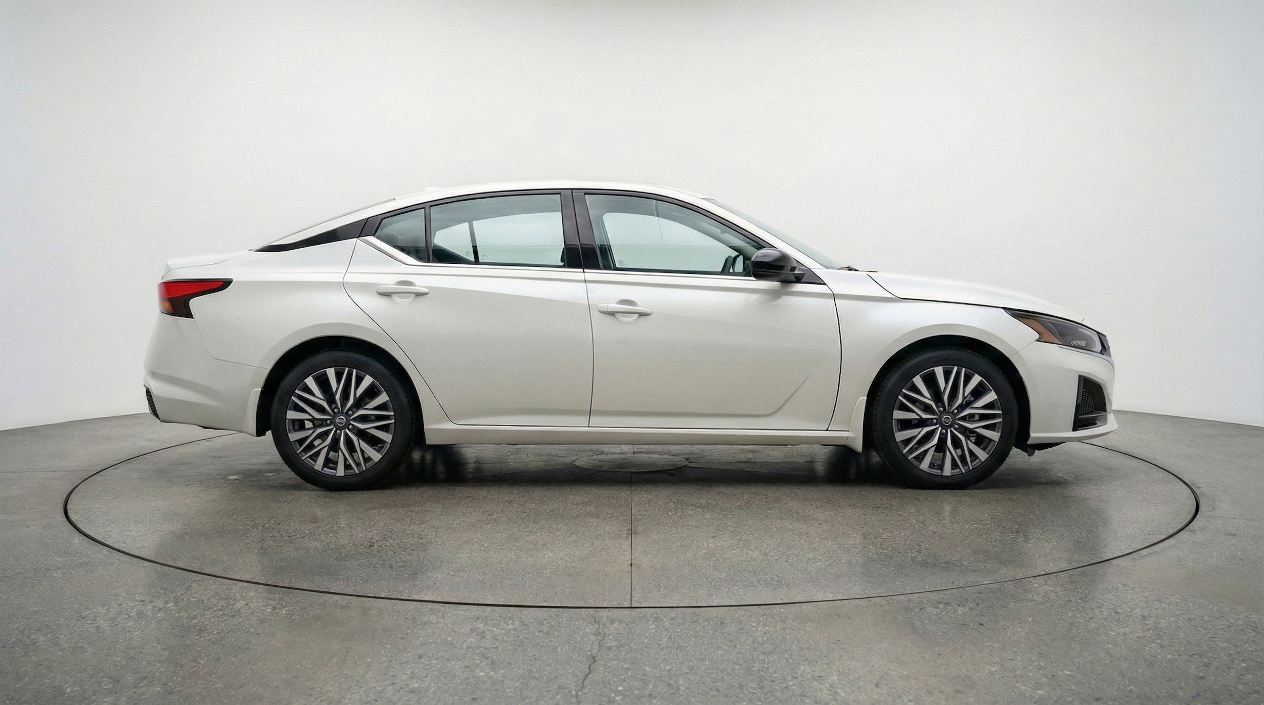 Thumbnail: 2025 Nissan Altima - 11