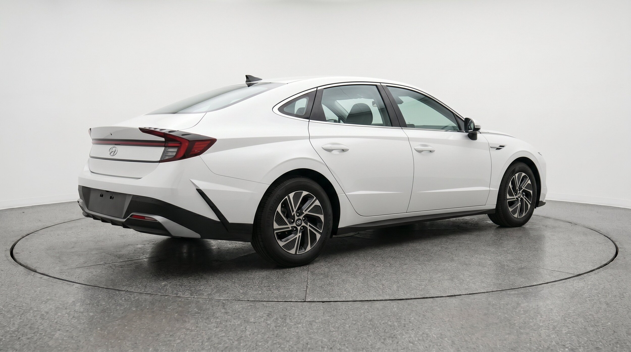 Thumbnail: 2026 Hyundai Sonata - 9