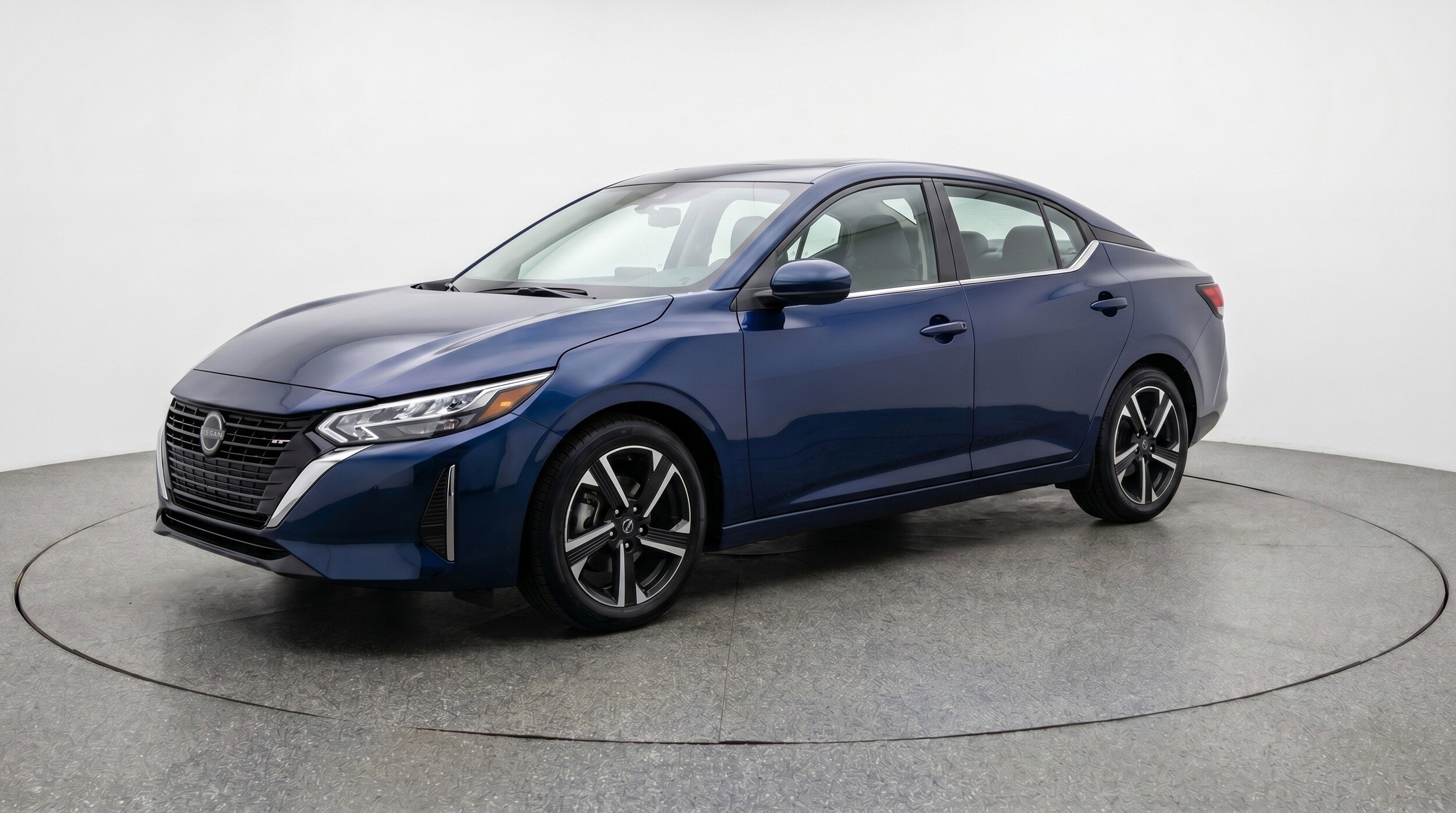 Thumbnail: 2025 Nissan Sentra - 3