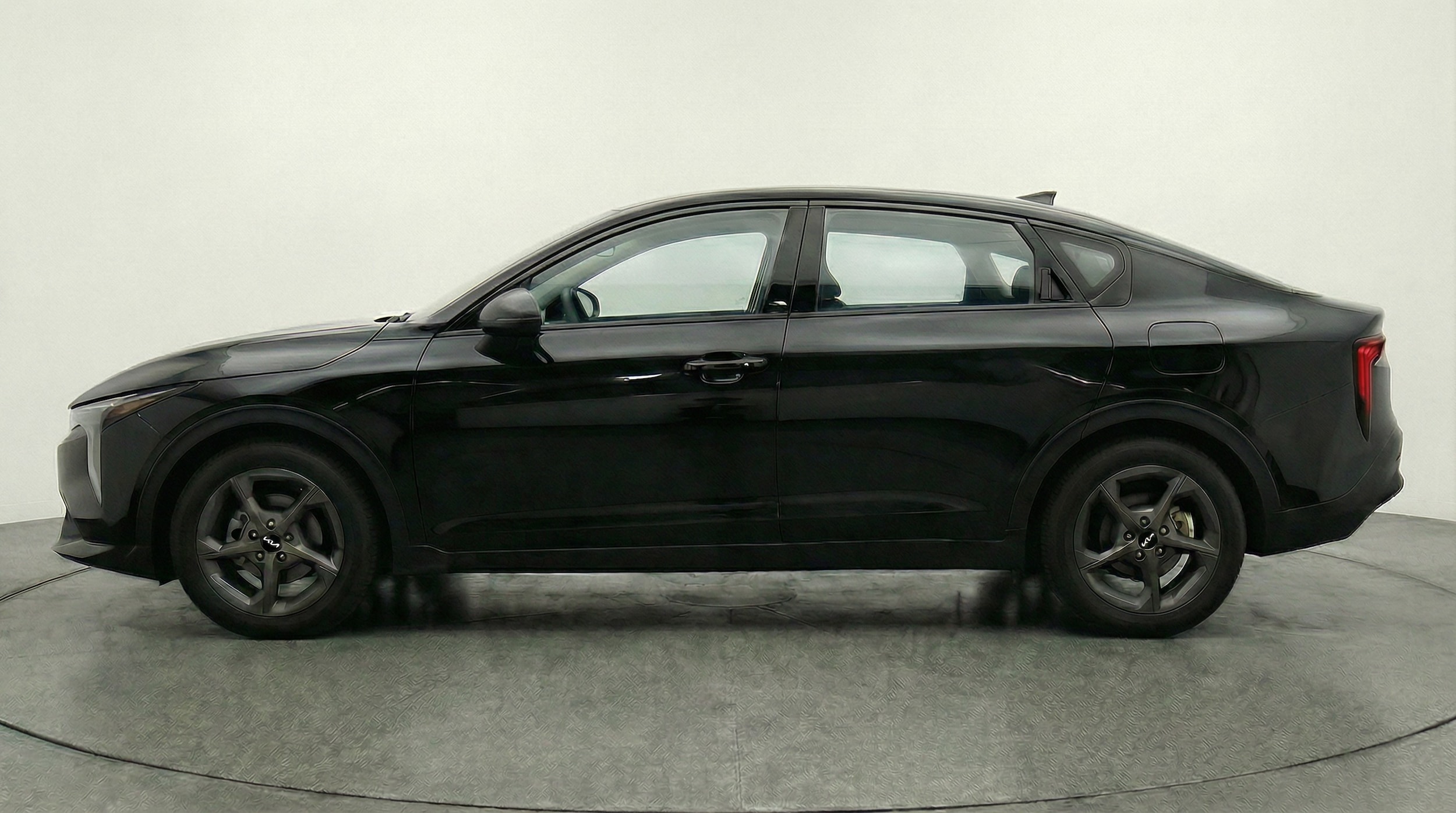 Thumbnail: 2025 Kia K4 - 4