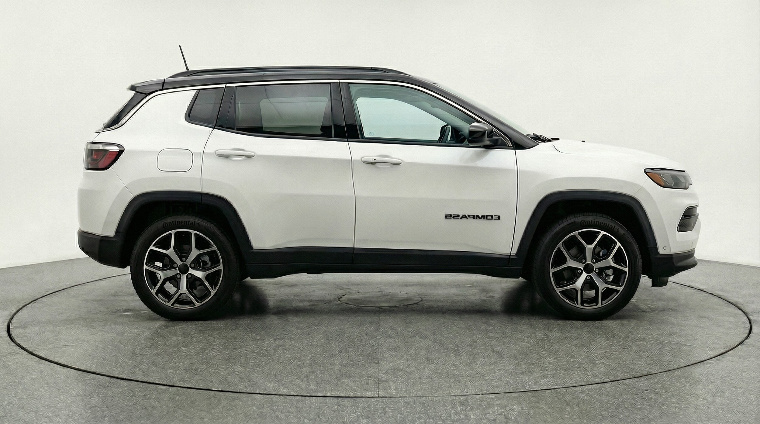 Thumbnail: 2025 Jeep Compass - 8