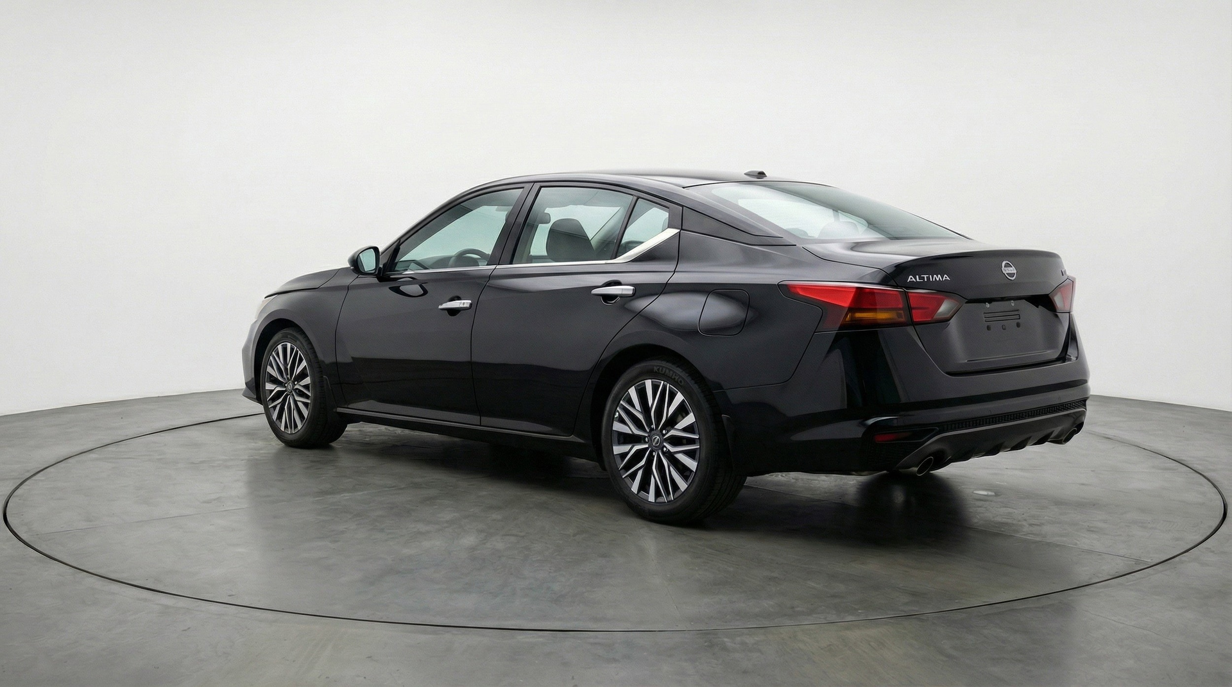 Thumbnail: 2025 Nissan Altima - 6