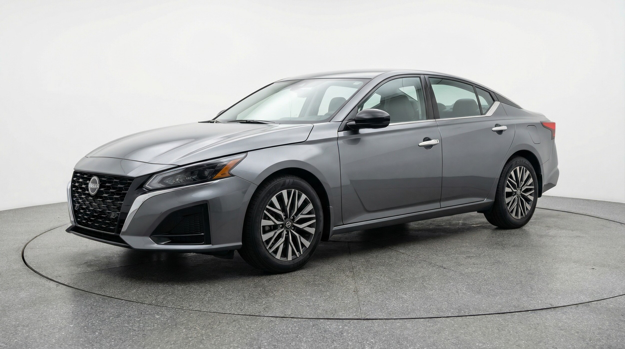 Thumbnail: 2025 Nissan Altima - 3