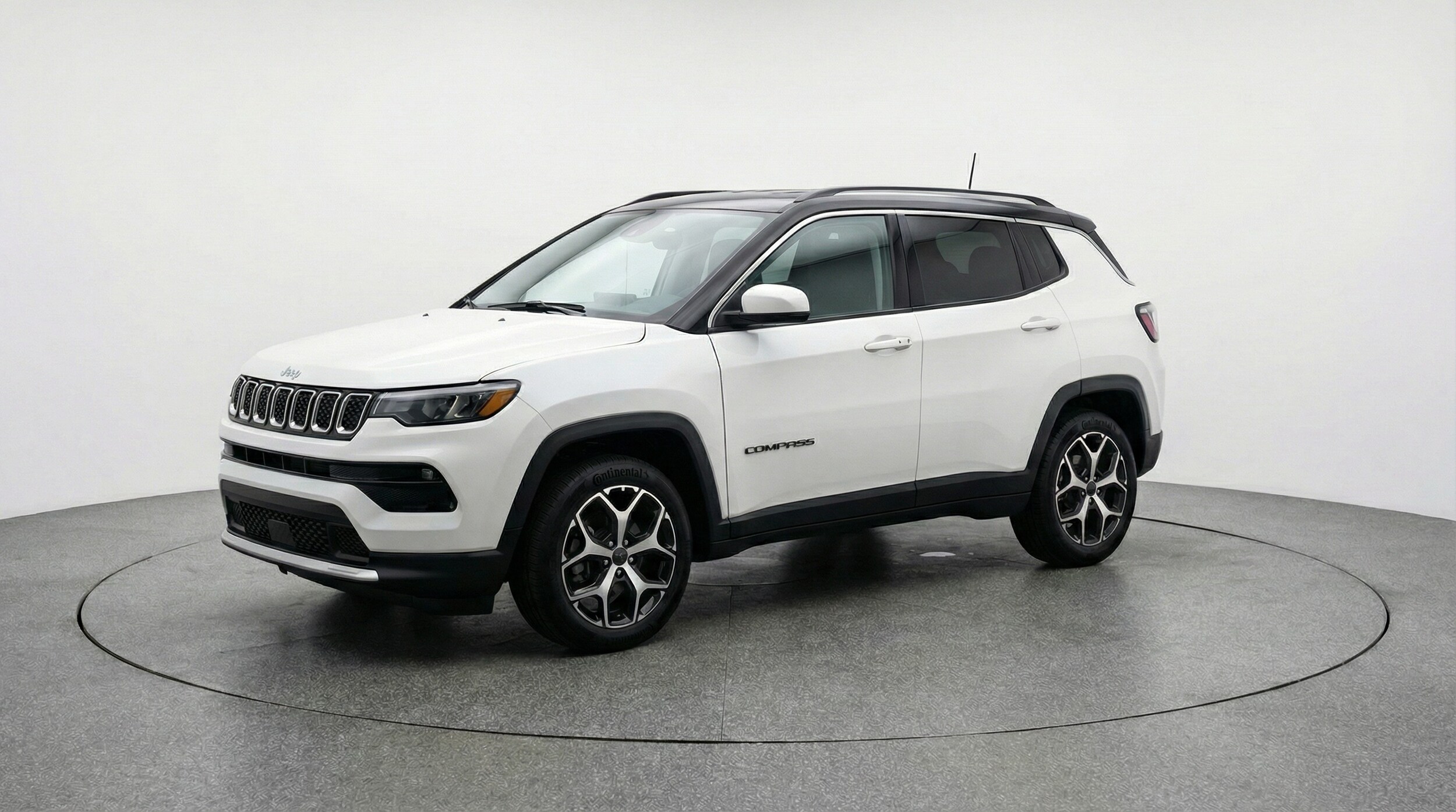 Thumbnail: 2025 Jeep Compass - 3