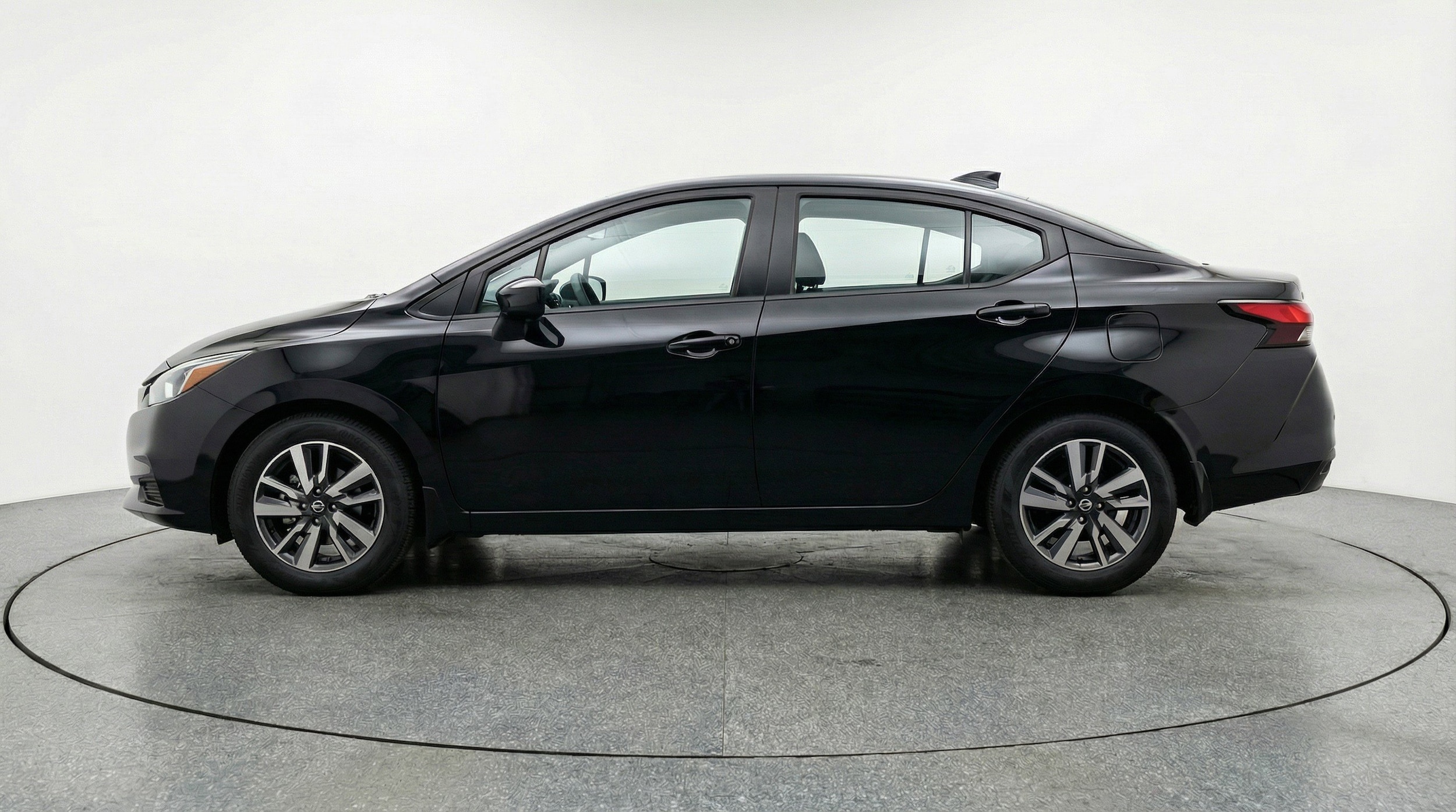 Thumbnail: 2025 Nissan Versa - 5