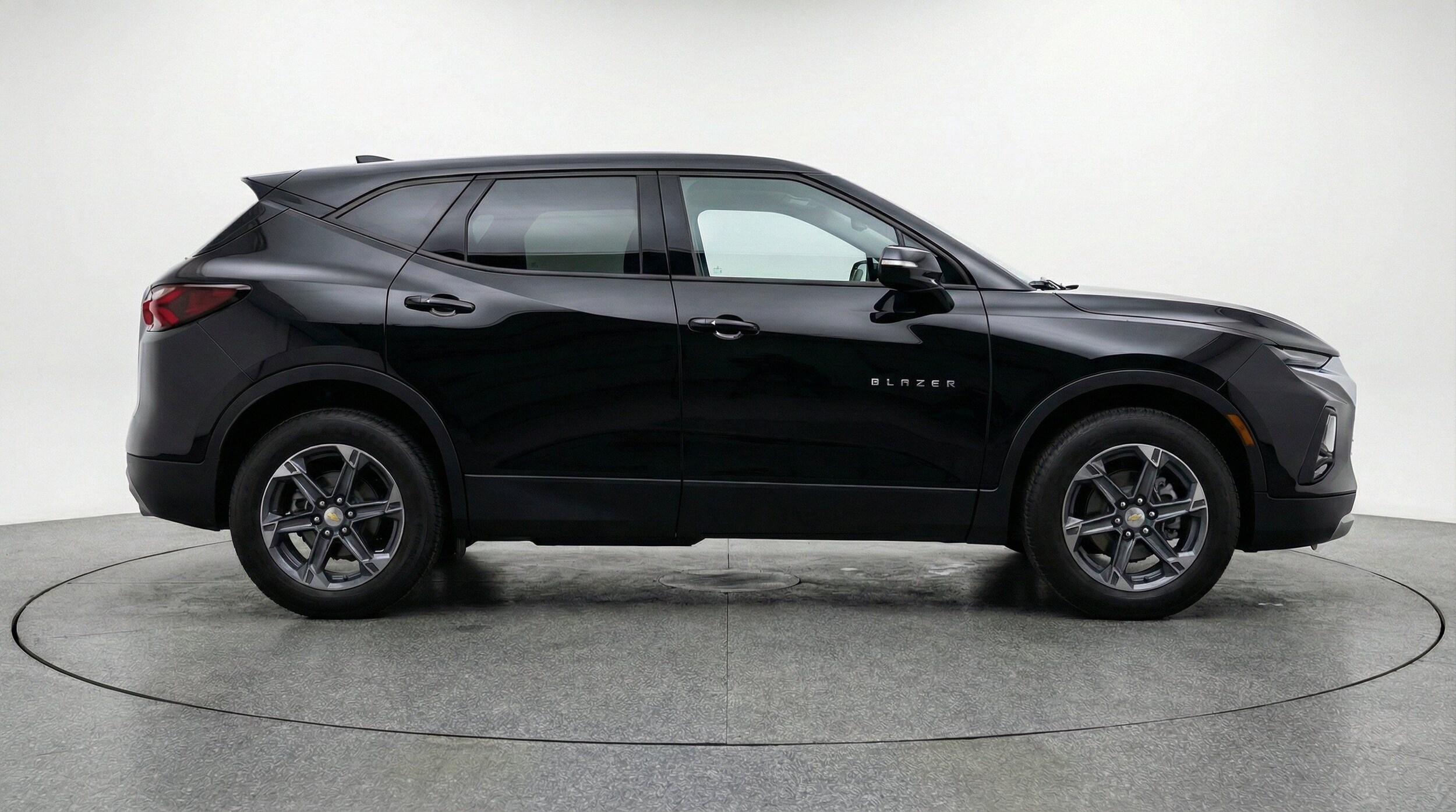 Thumbnail: 2025 Chevrolet Blazer - 11