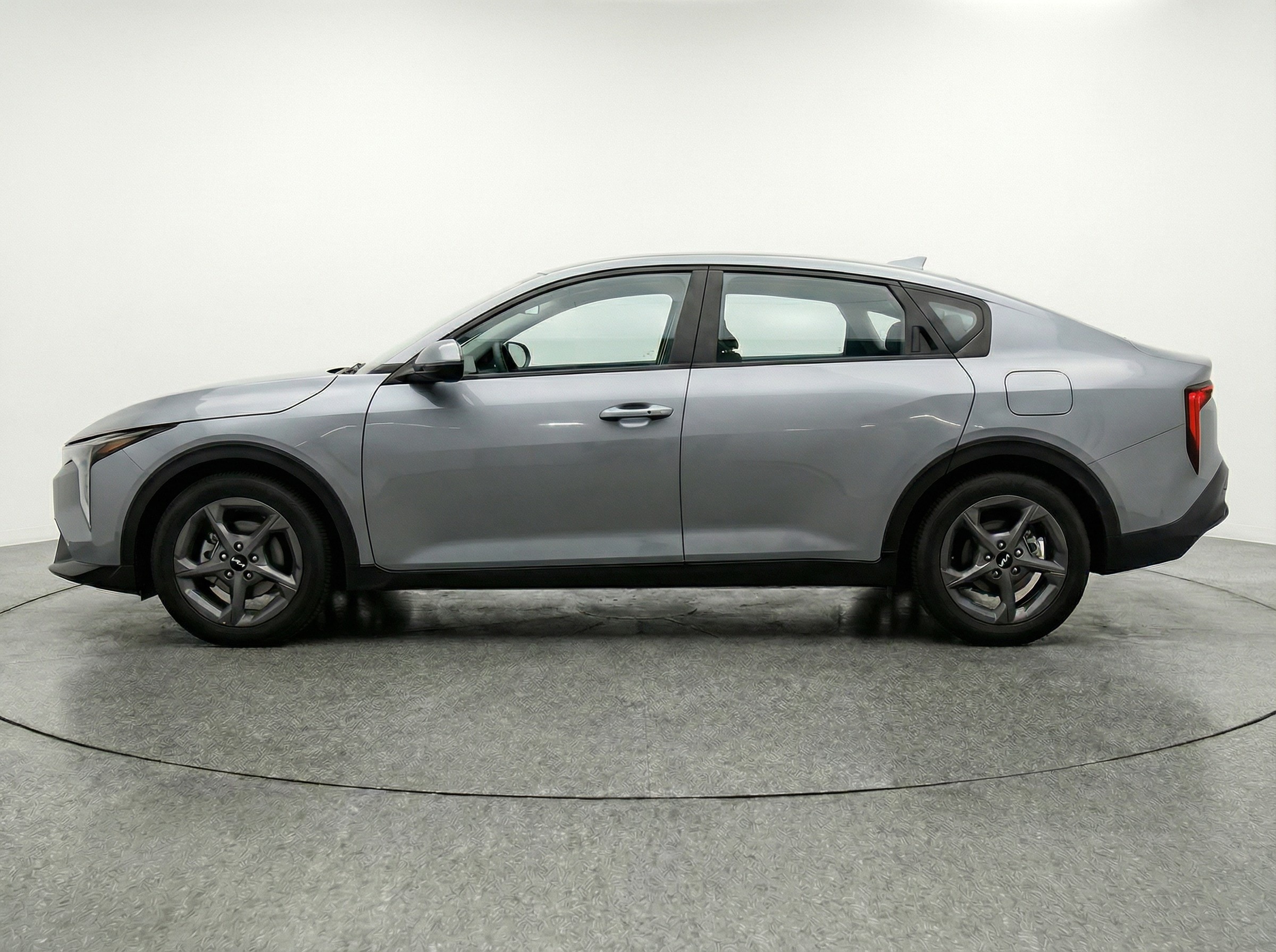 Thumbnail: 2025 Kia K4 - 4