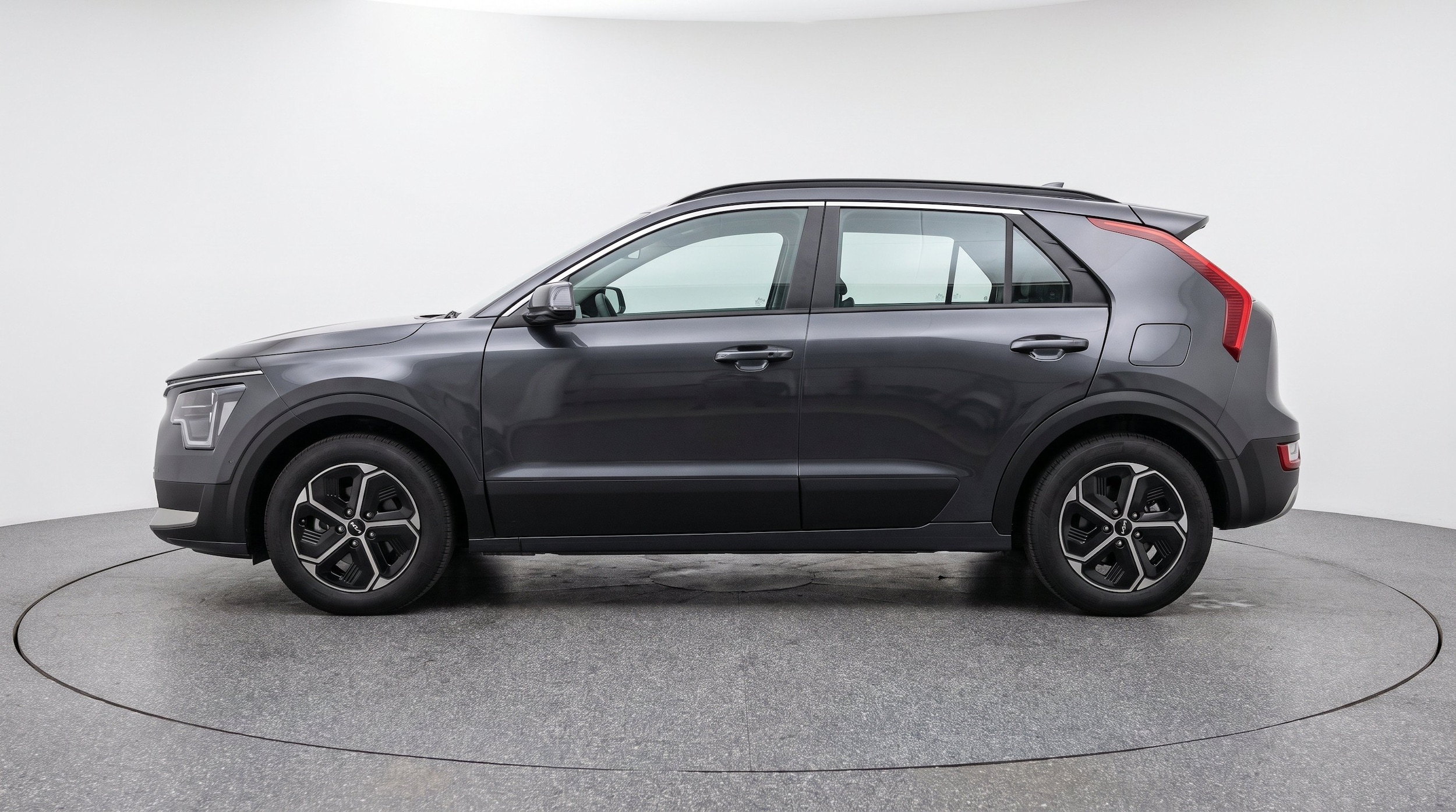 Thumbnail: 2026 Kia Niro - 5