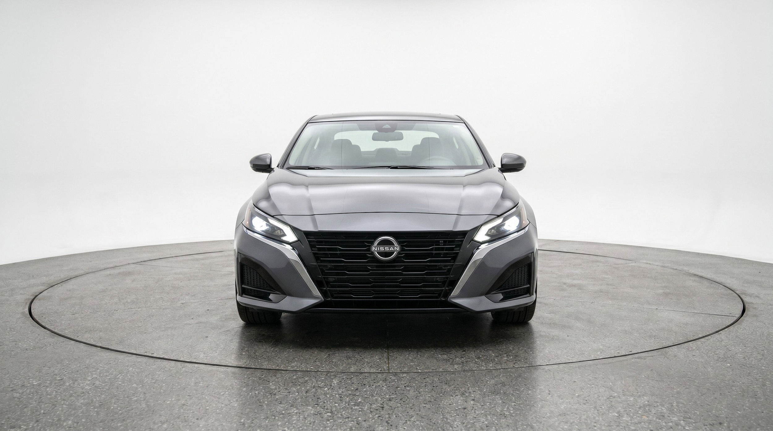 Thumbnail: 2025 Nissan Altima - 2