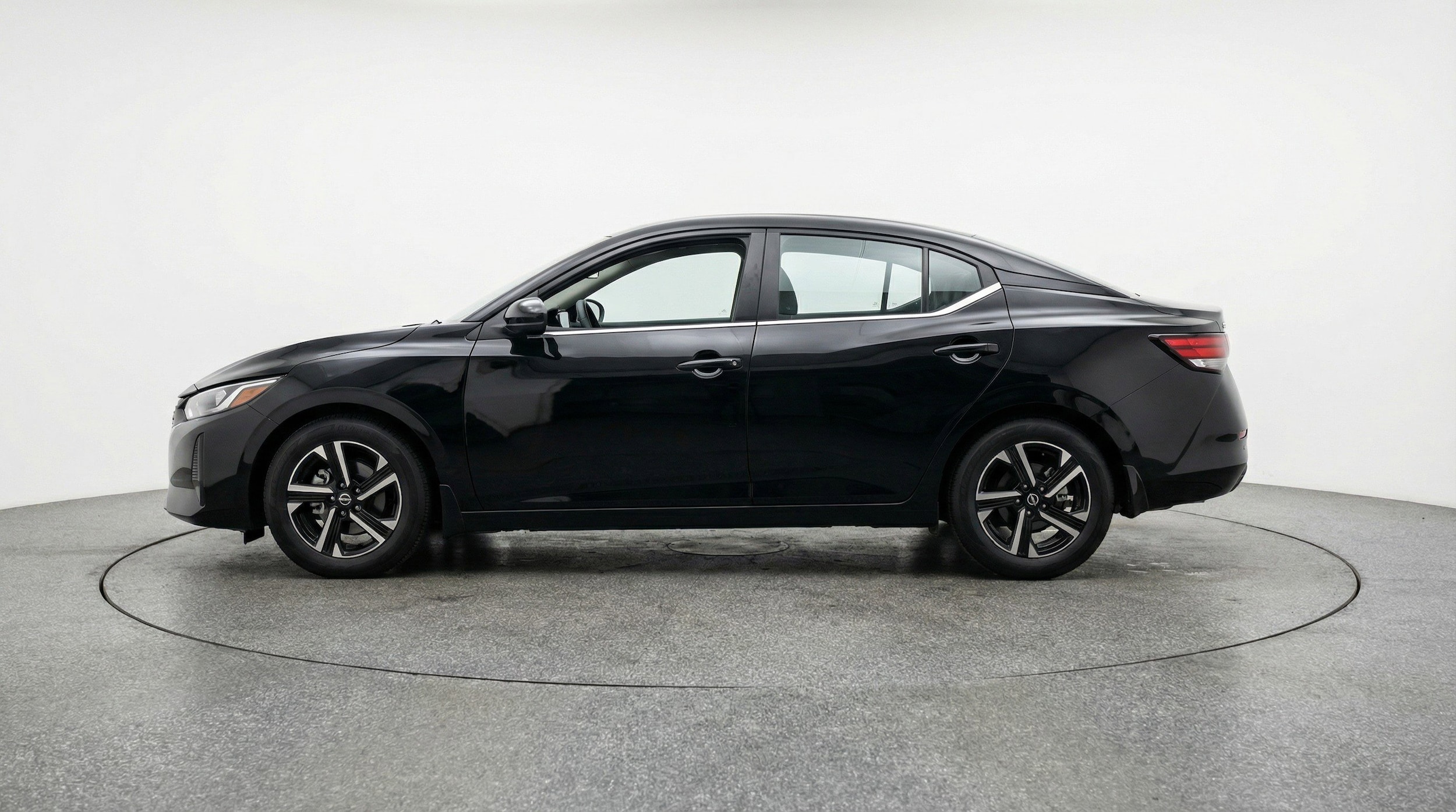 Thumbnail: 2025 Nissan Sentra - 5