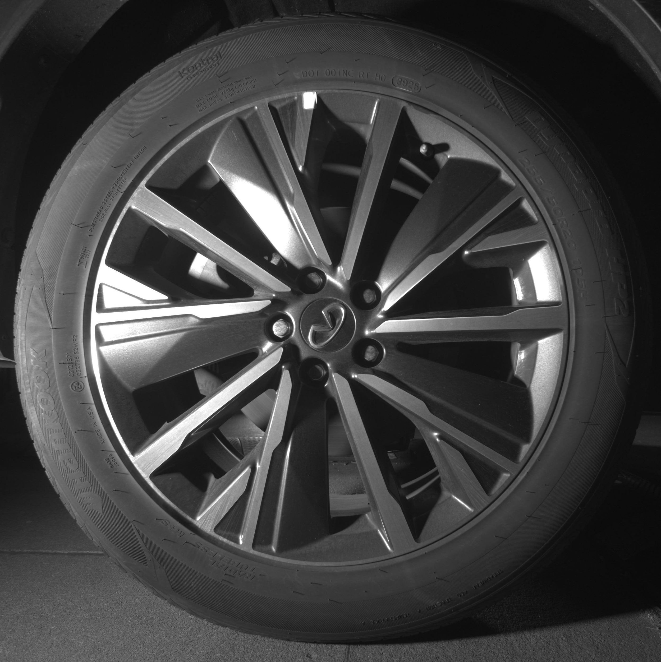 Thumbnail: 2026 INFINITI QX60 - 15