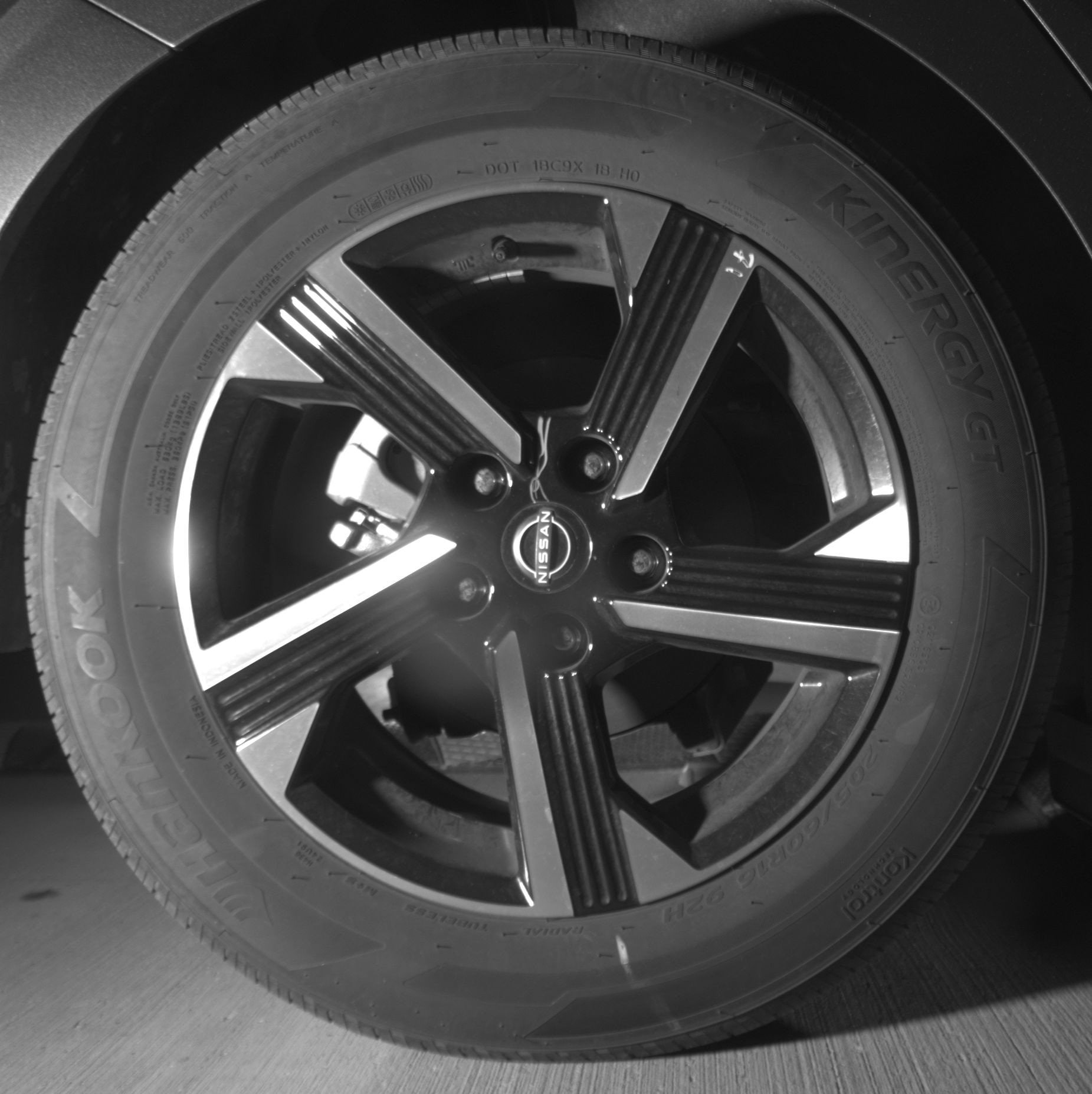 Thumbnail: 2025 Nissan Sentra - 15