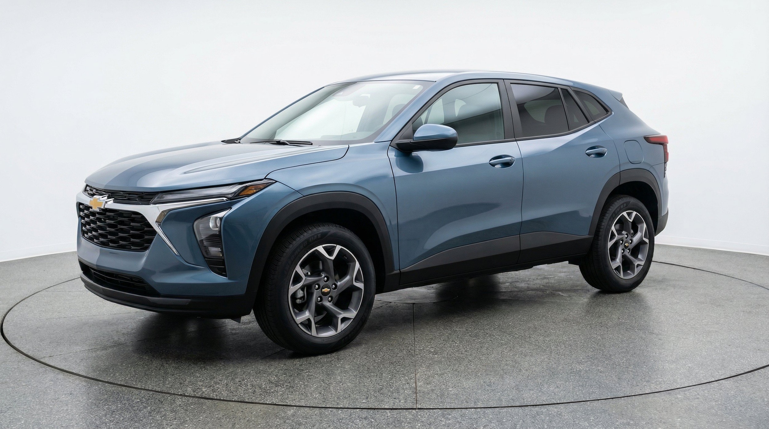 Thumbnail: 2025 Chevrolet Trax - 3
