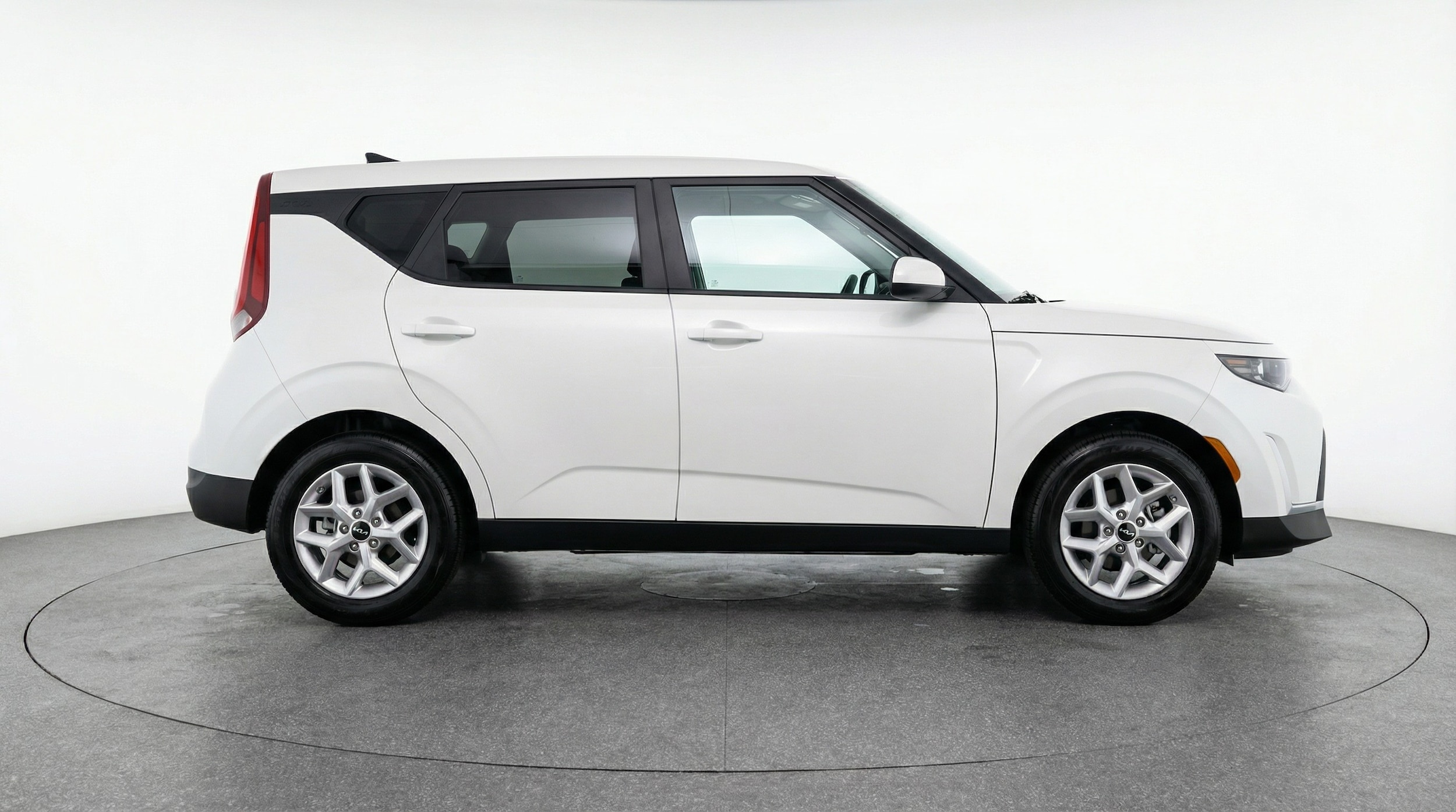 Thumbnail: 2025 Kia Soul - 8