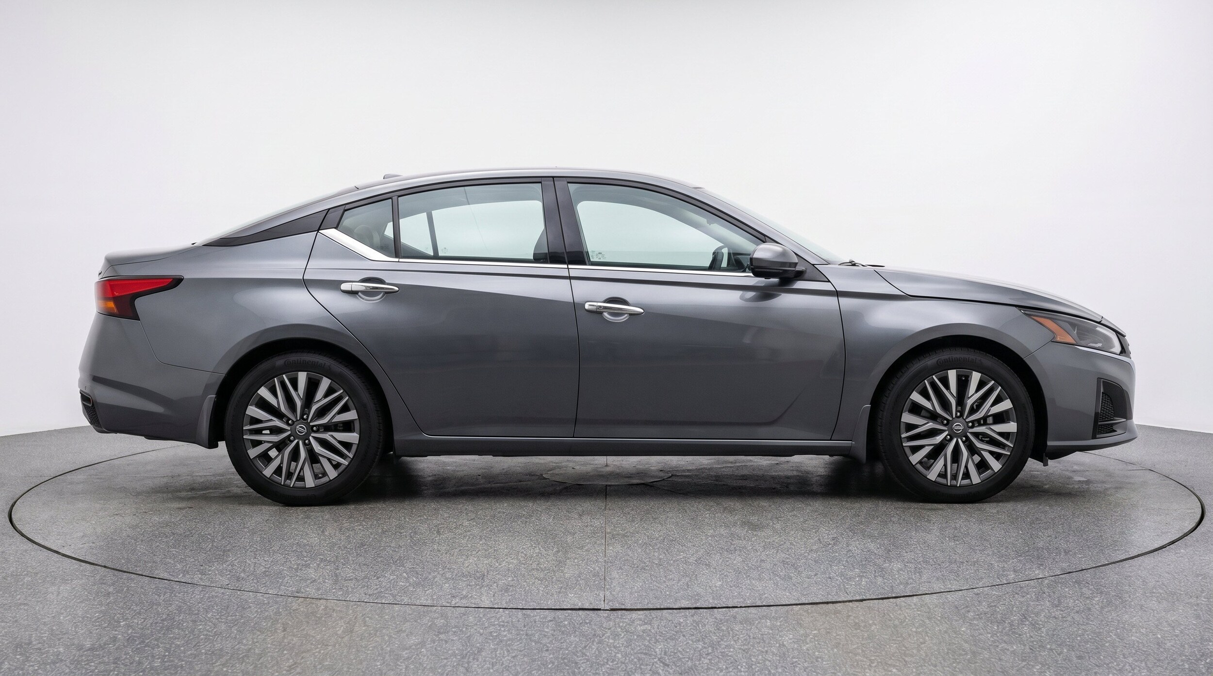 Thumbnail: 2025 Nissan Altima - 11