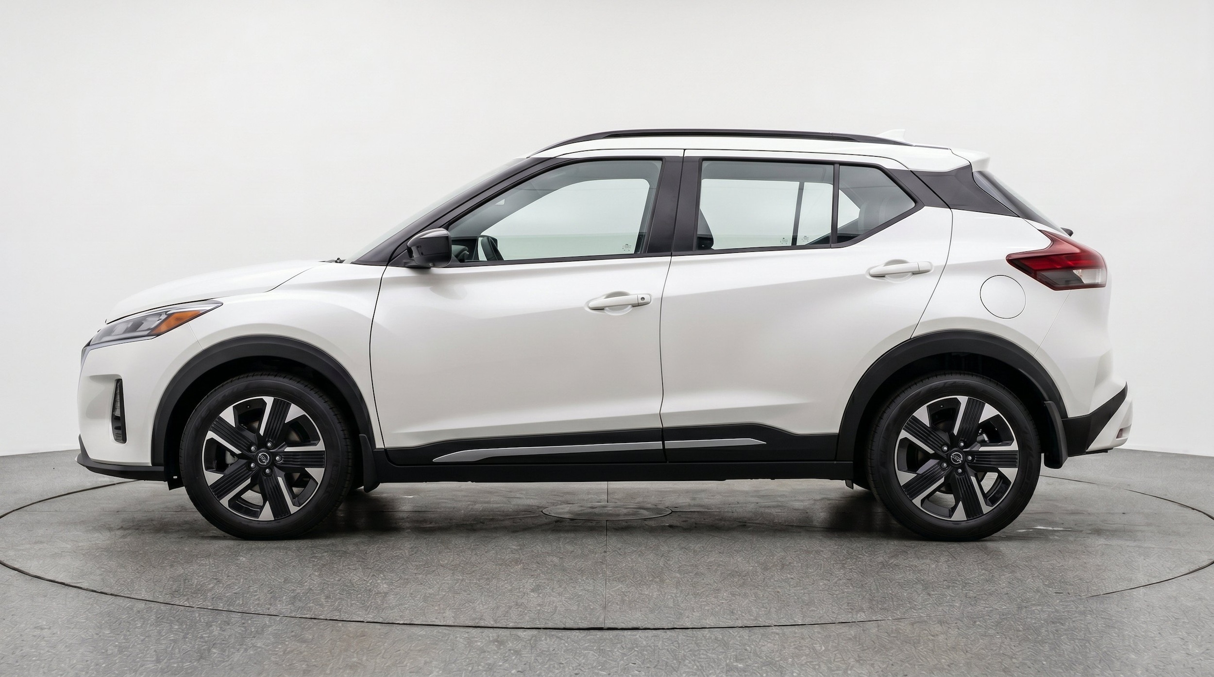 Thumbnail: 2026 Nissan Kicks - 5
