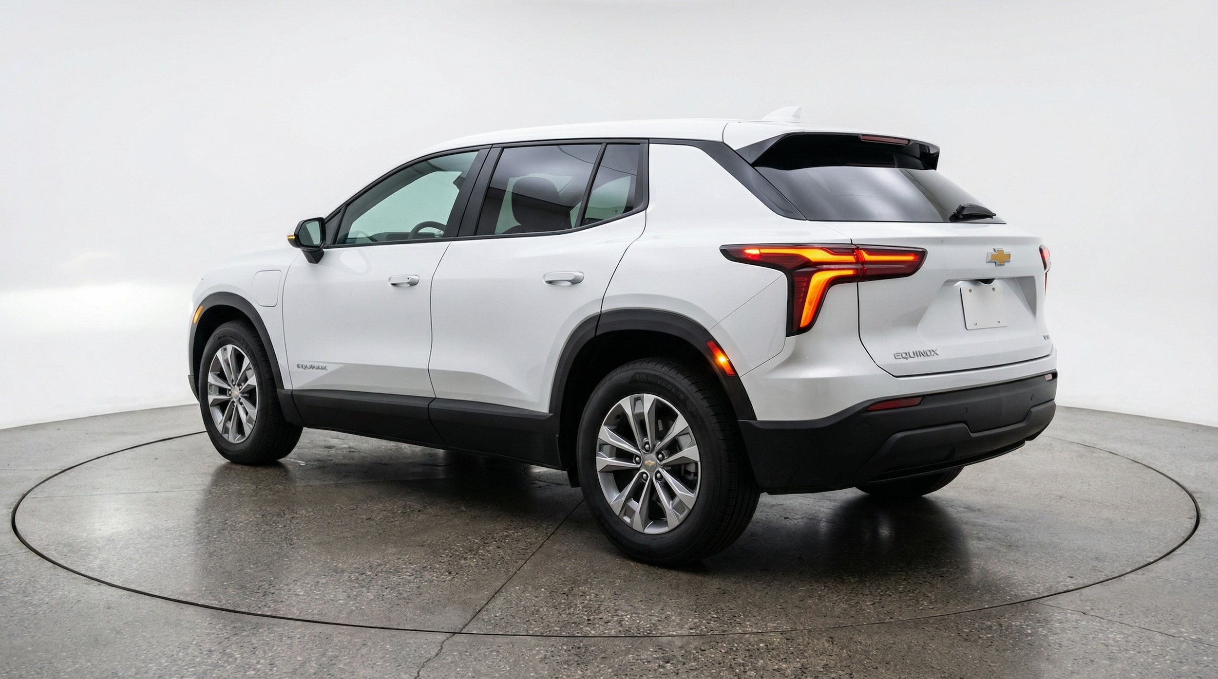 Thumbnail: 2025 Chevrolet Equinox - 5