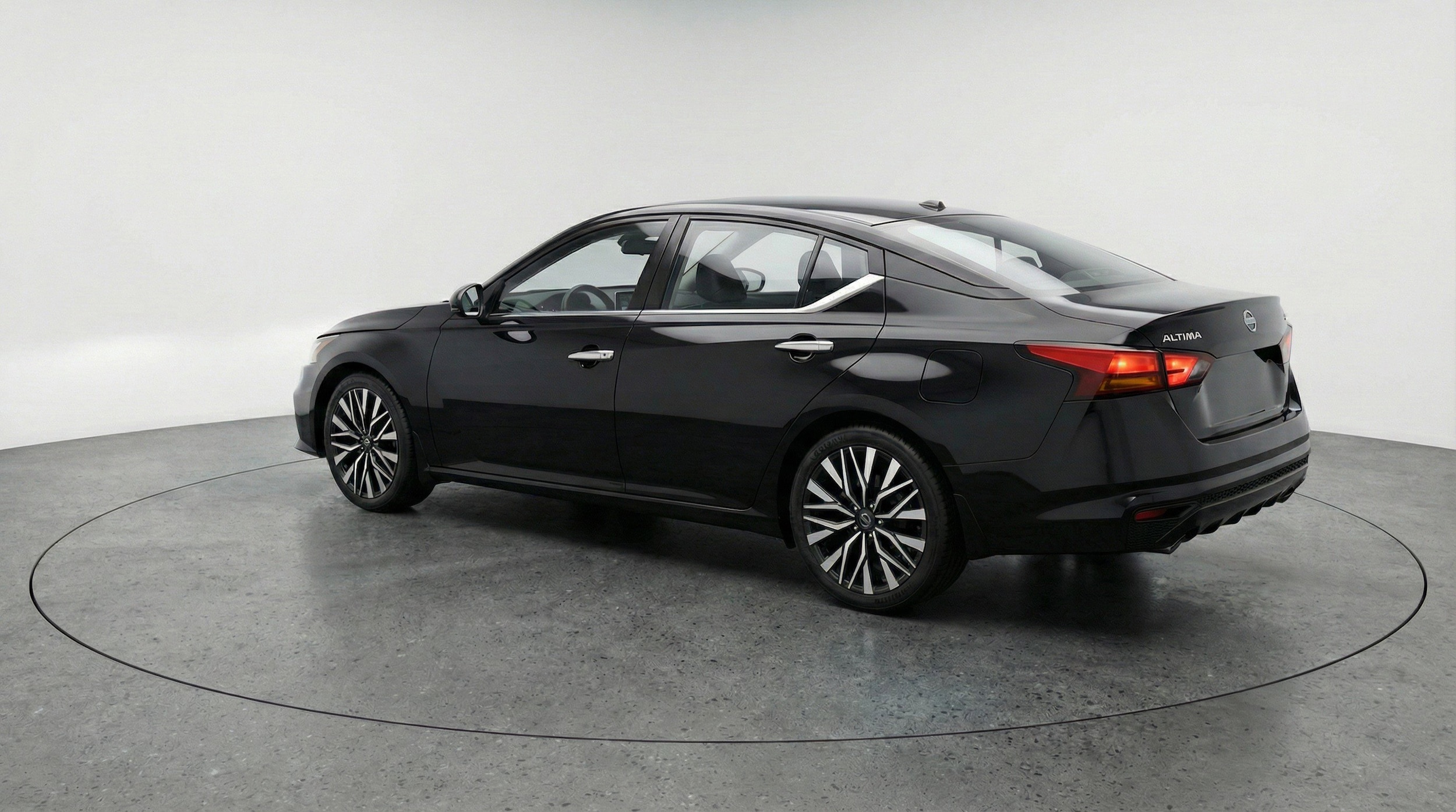 Thumbnail: 2025 Nissan Altima - 6