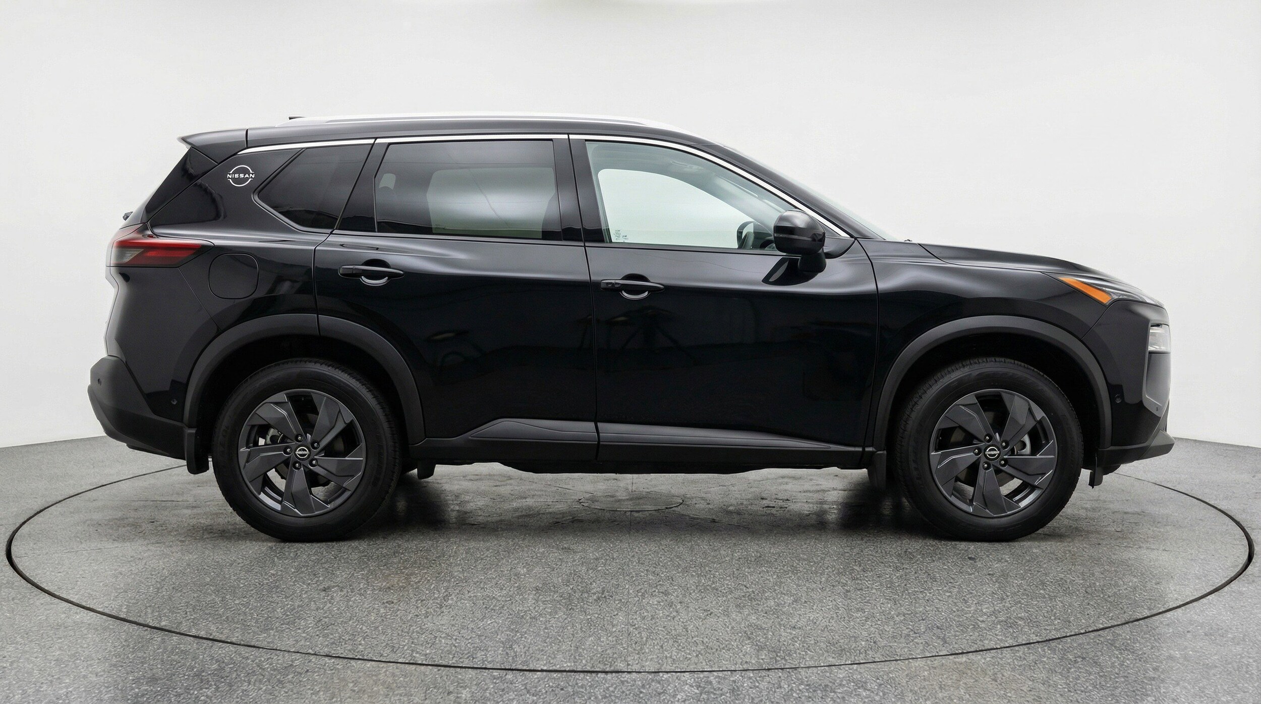 Thumbnail: 2025 Nissan Rogue - 11