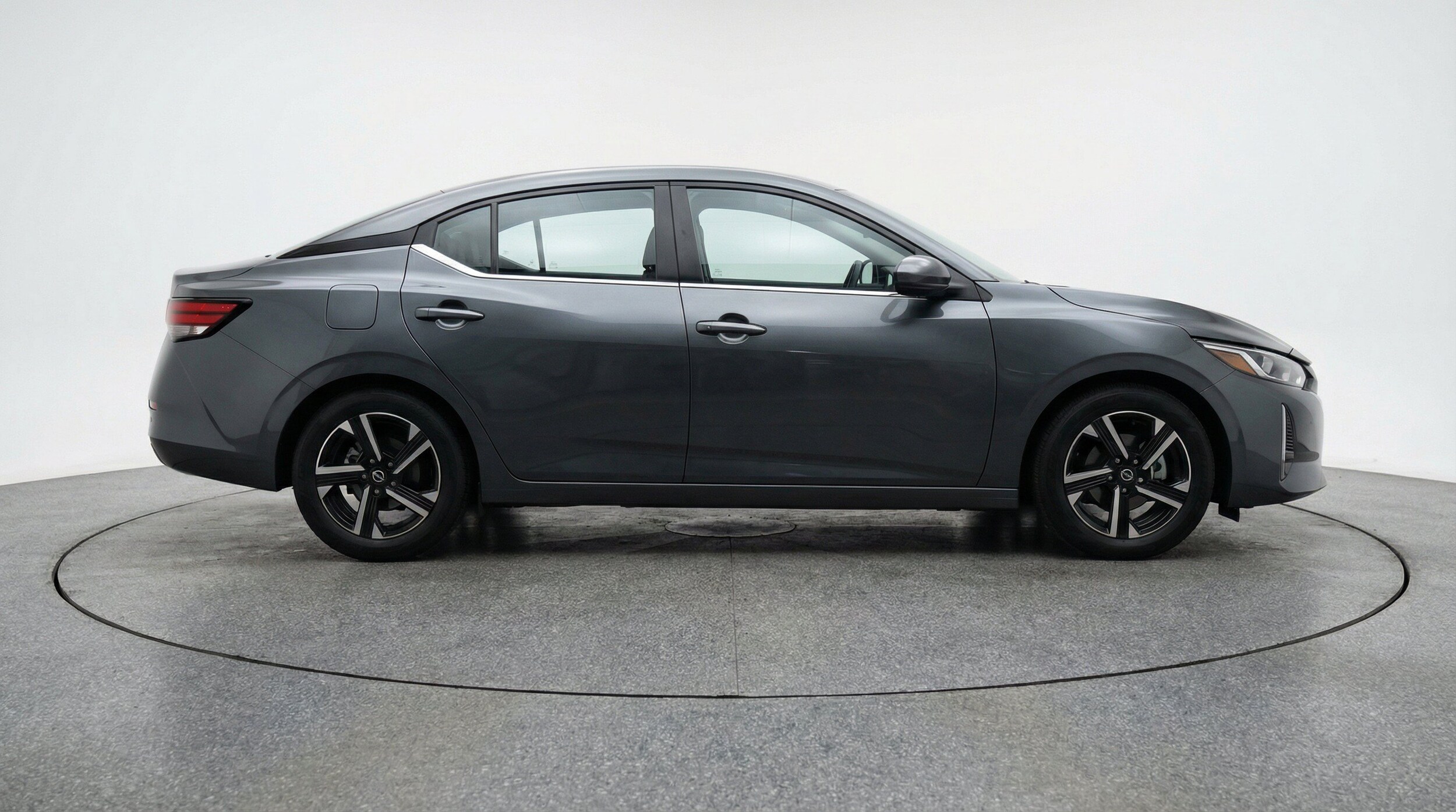 Thumbnail: 2025 Nissan Sentra - 11