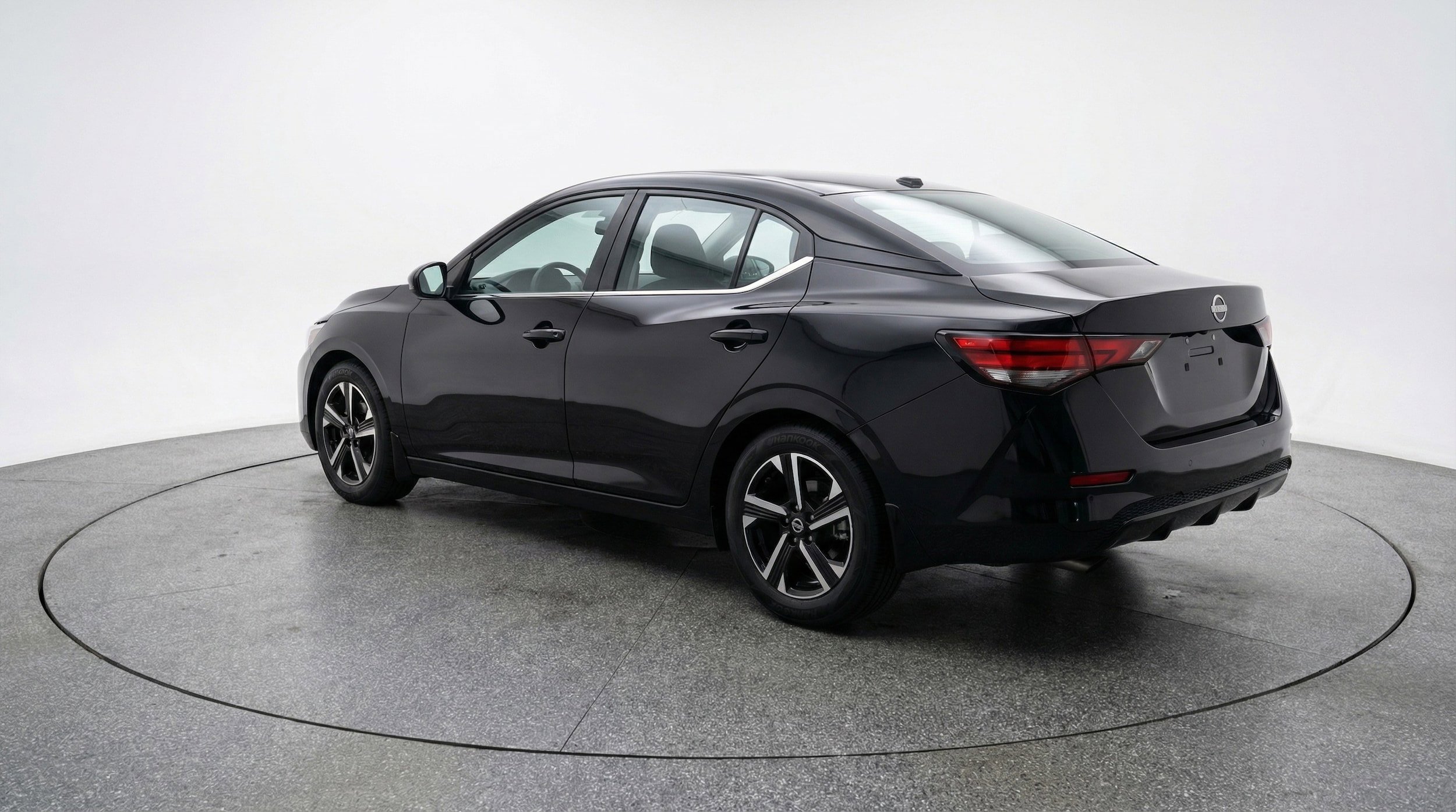 Thumbnail: 2025 Nissan Sentra - 5
