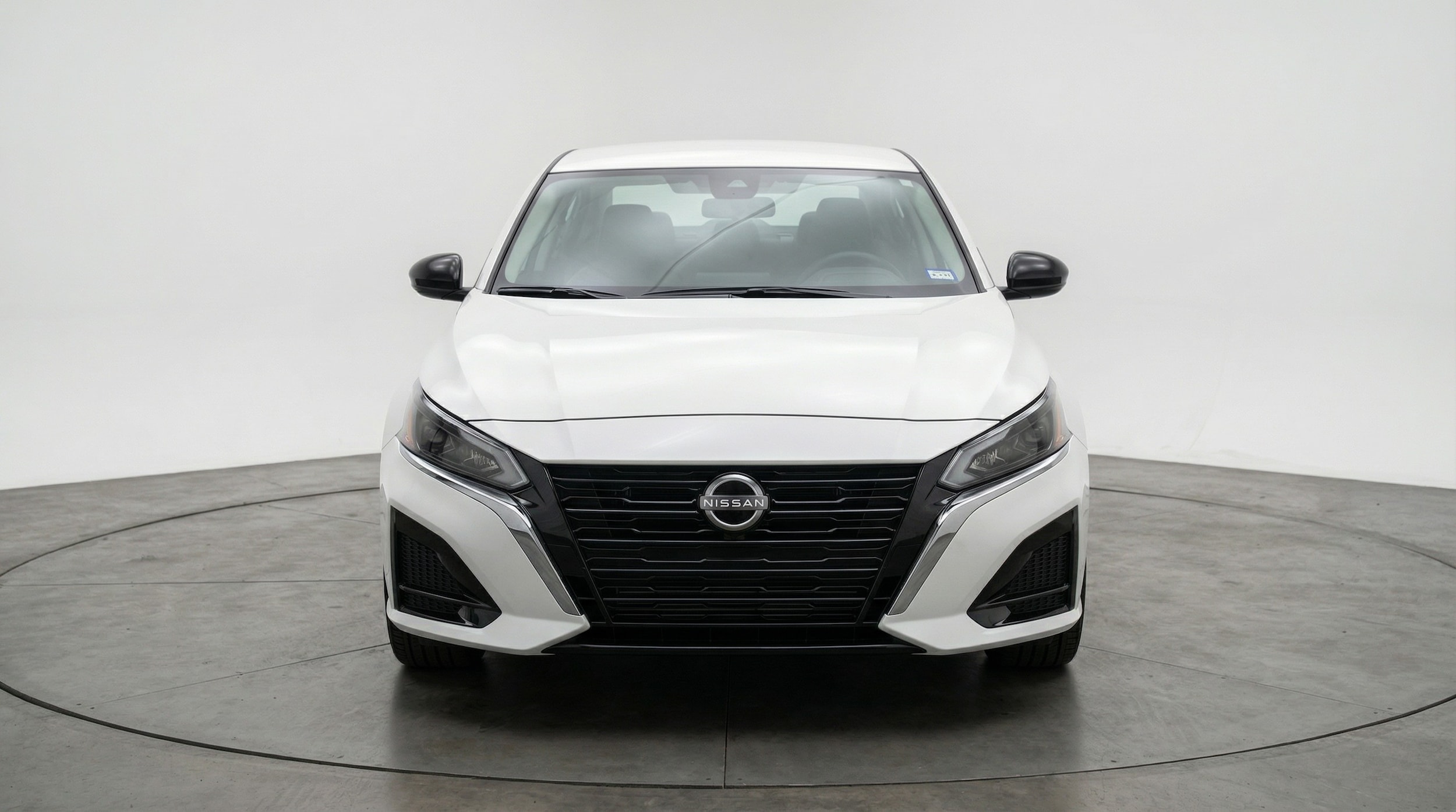 Thumbnail: 2025 Nissan Altima - 2