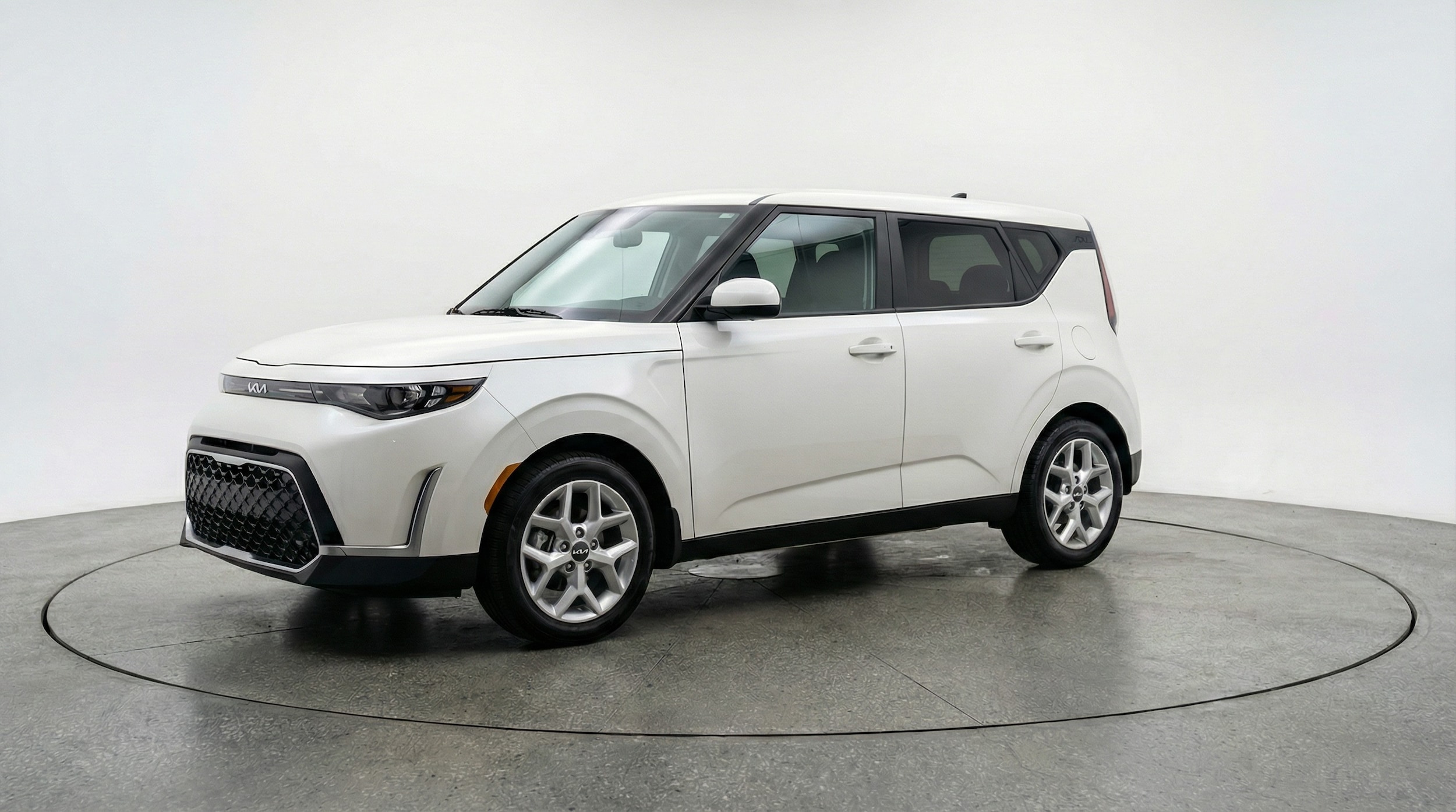 Thumbnail: 2025 Kia Soul - 3