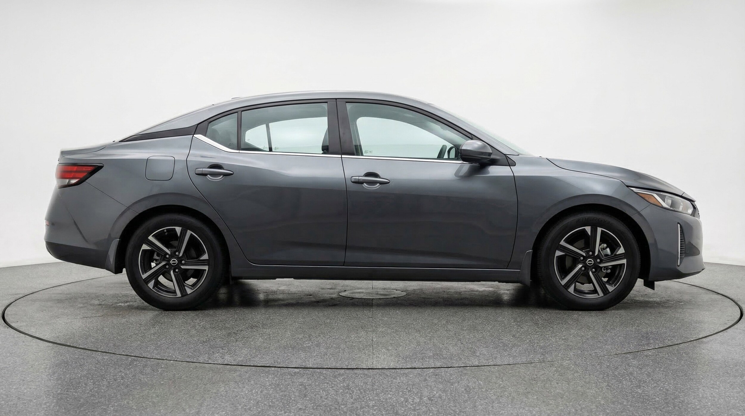 Thumbnail: 2025 Nissan Sentra - 11