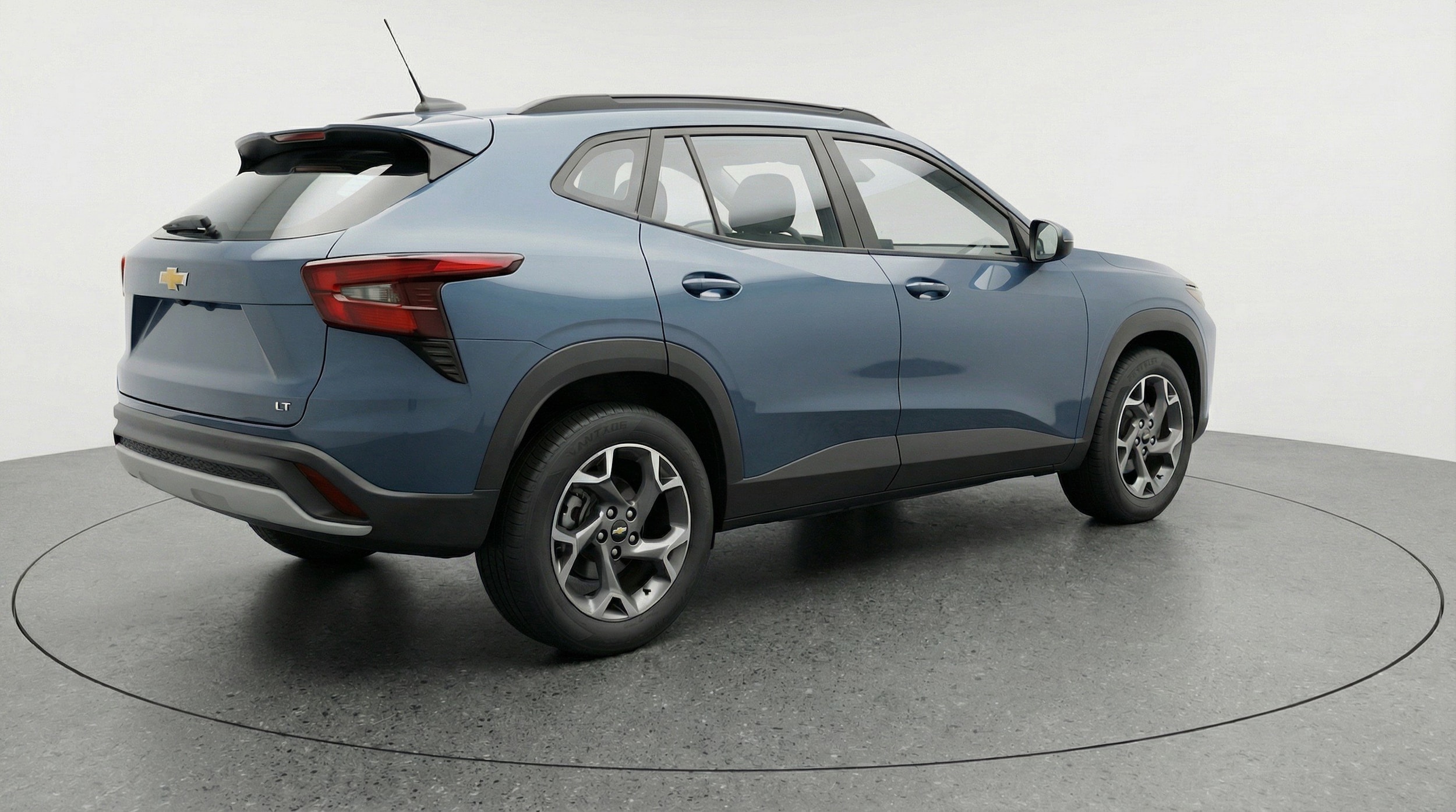 Thumbnail: 2025 Chevrolet Trax - 9