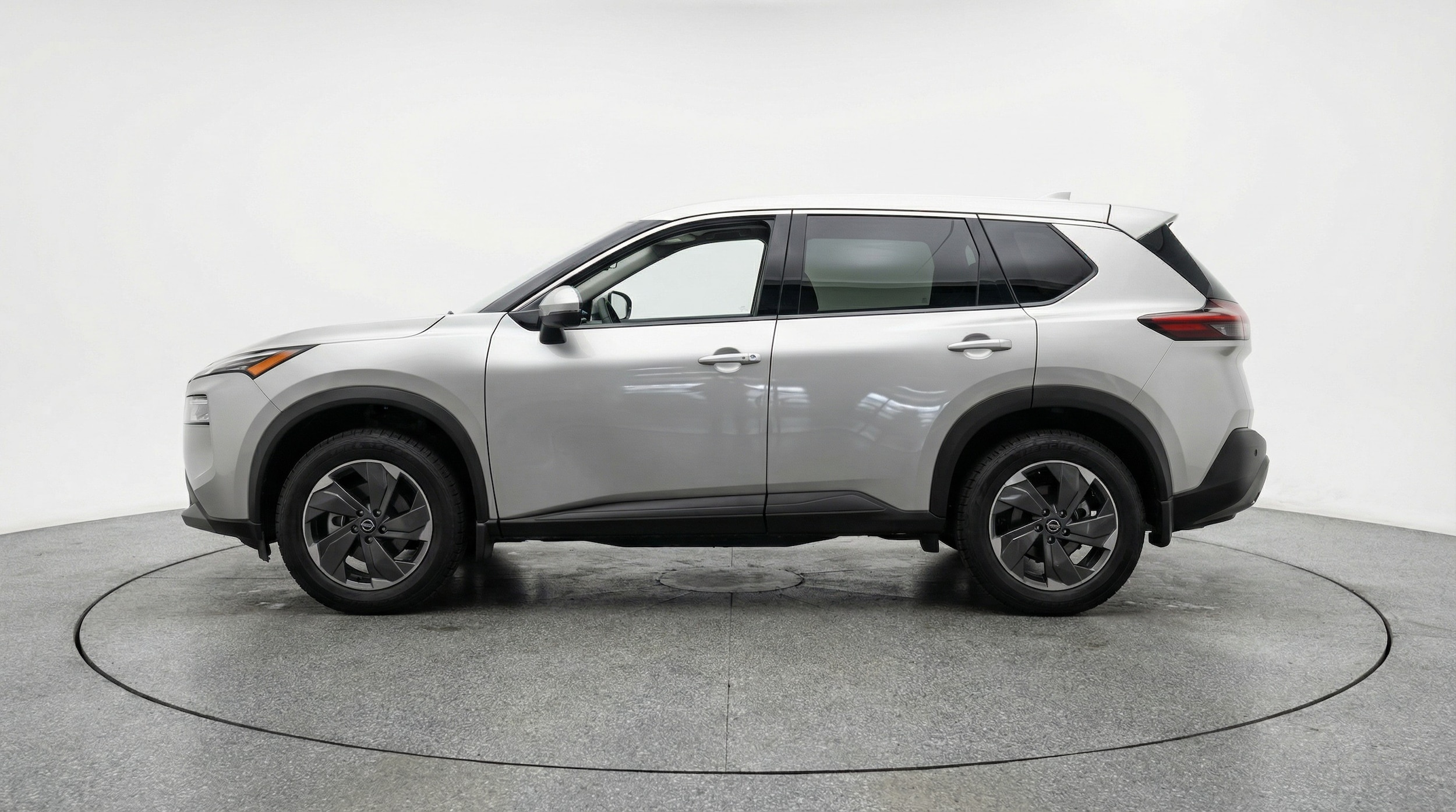 Thumbnail: 2025 Nissan Rogue - 4