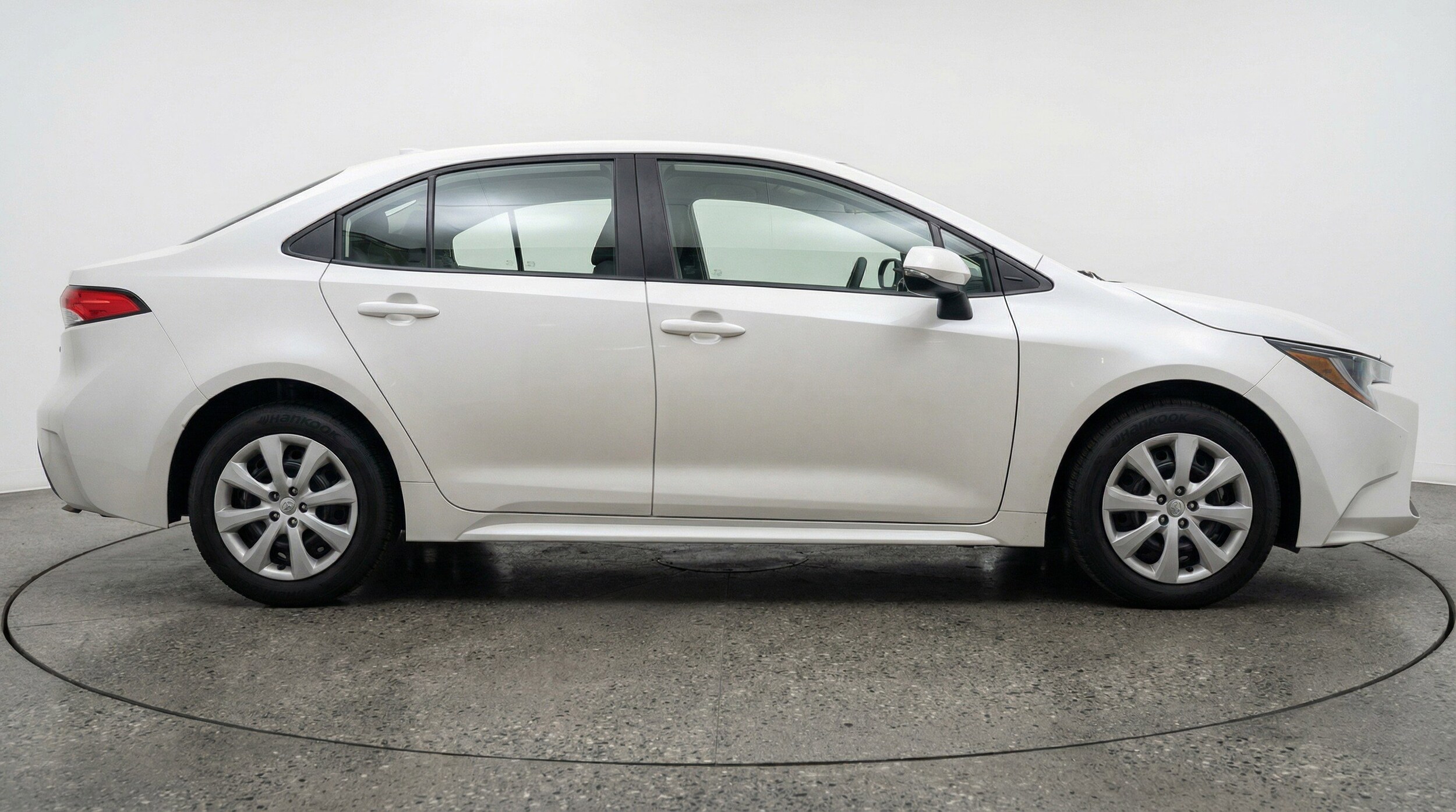 Thumbnail: 2025 Toyota Corolla - 11