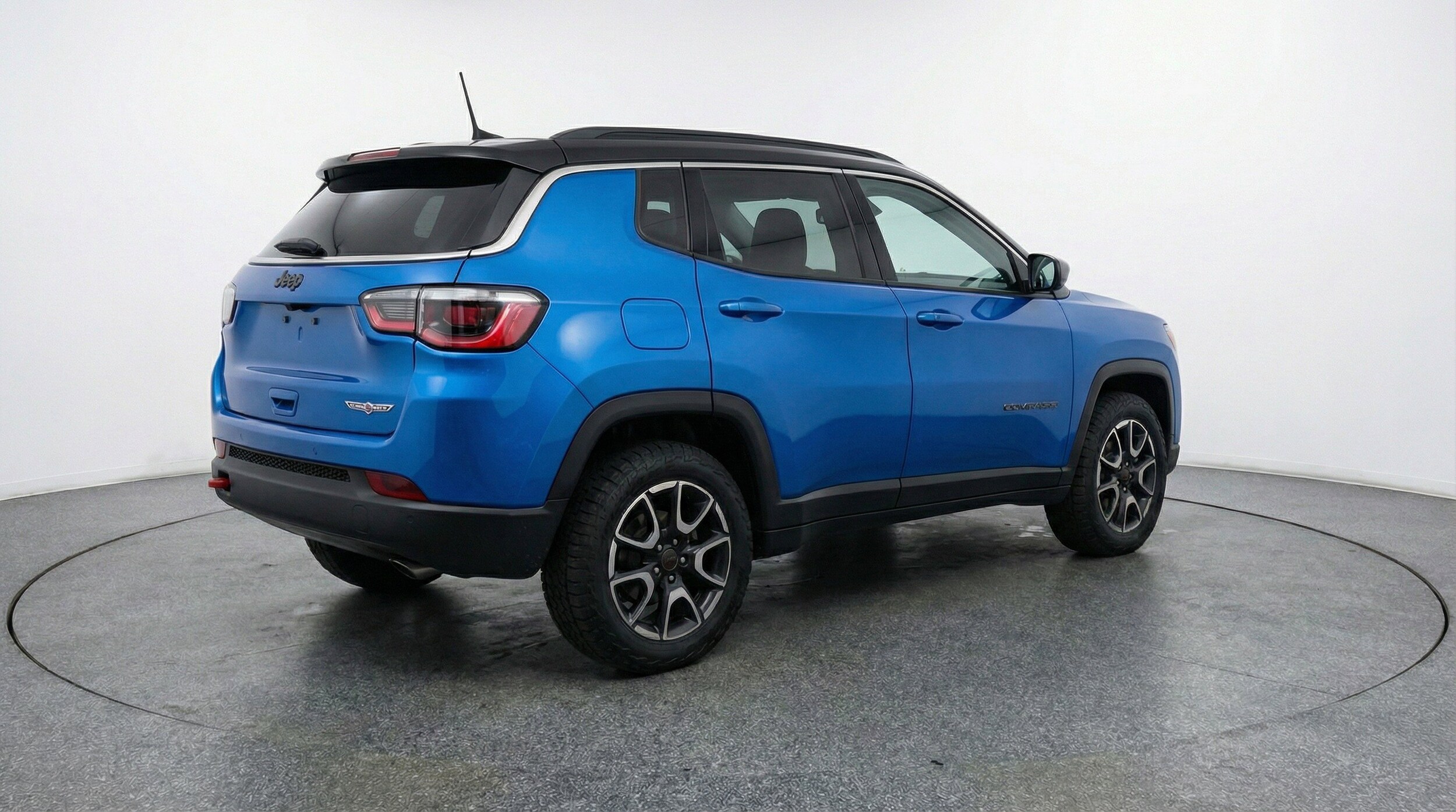 Thumbnail: 2025 Jeep Compass - 9