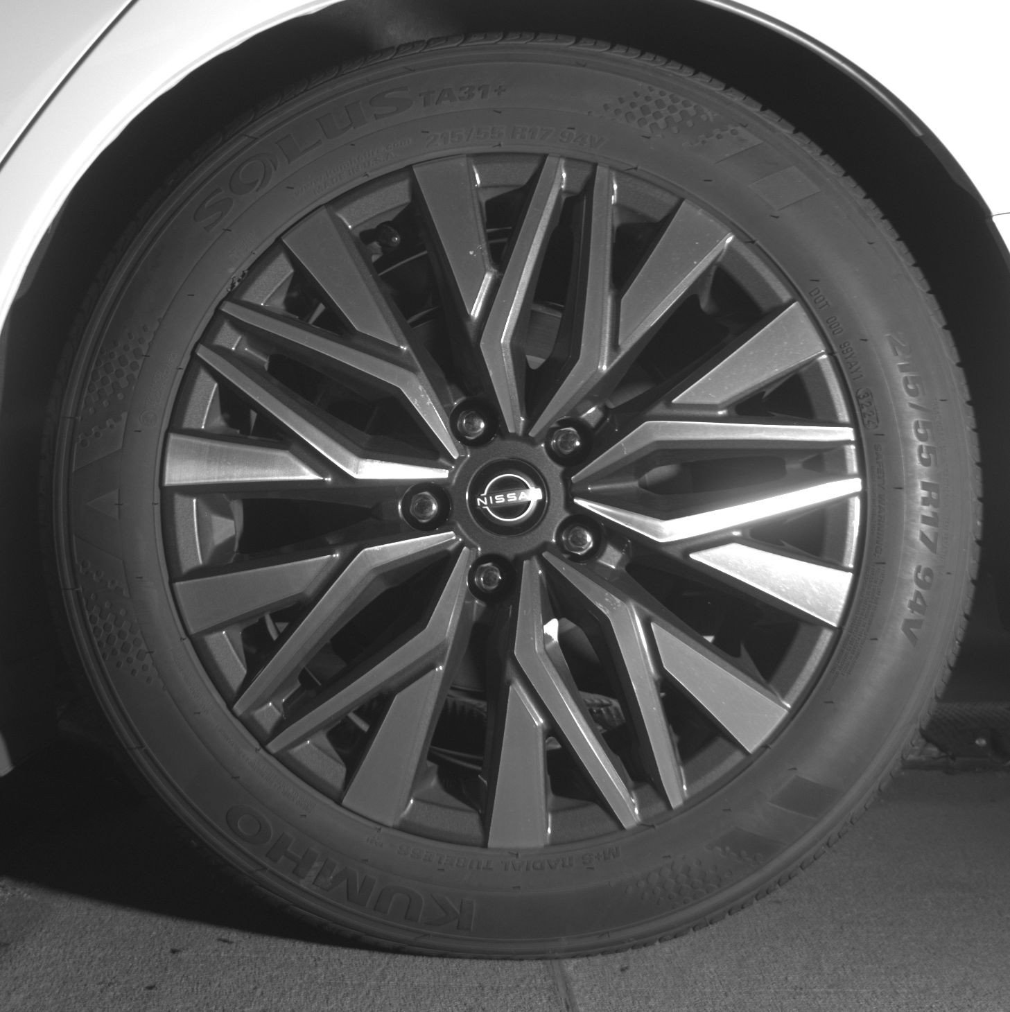 Thumbnail: 2025 Nissan Altima - 14