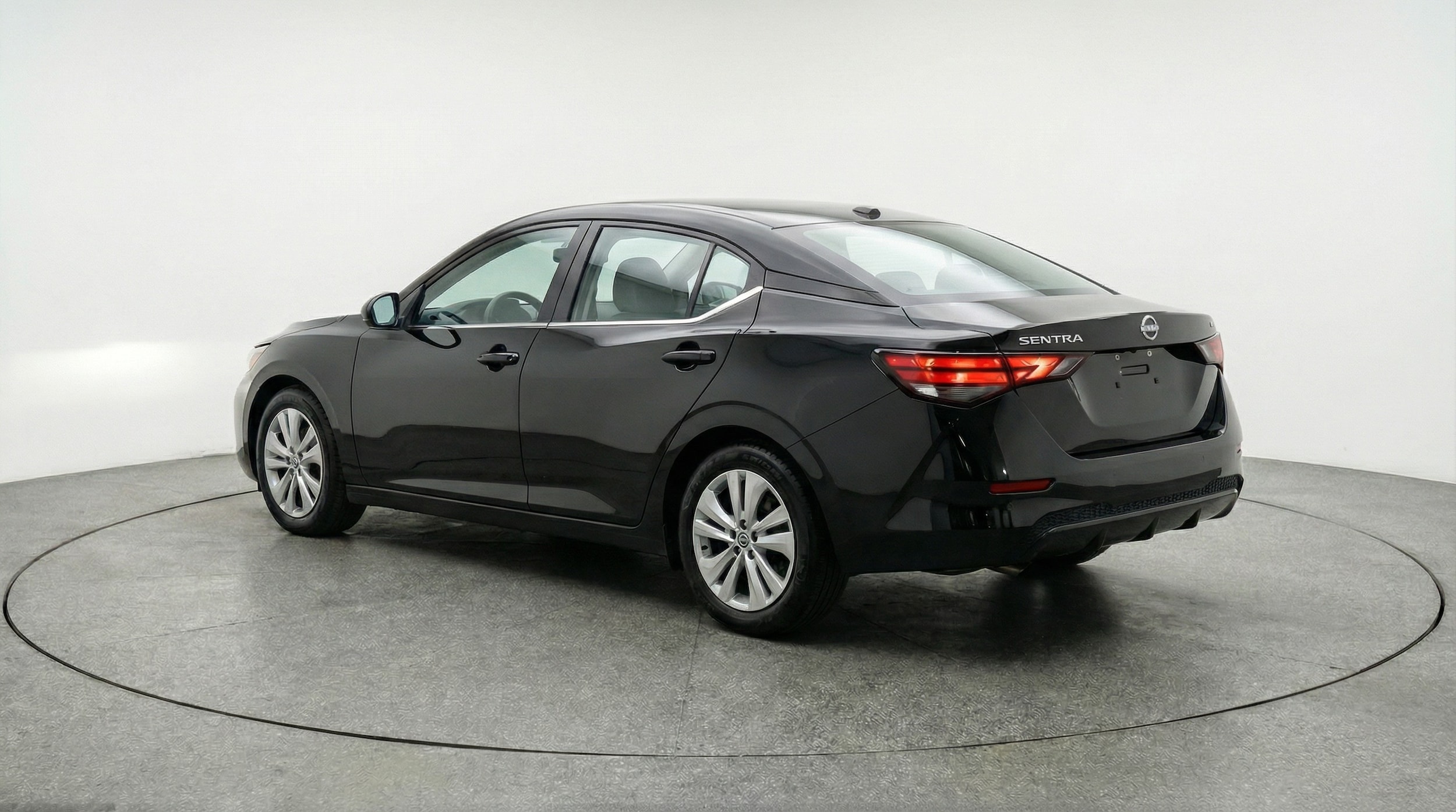 Thumbnail: 2025 Nissan Sentra - 5