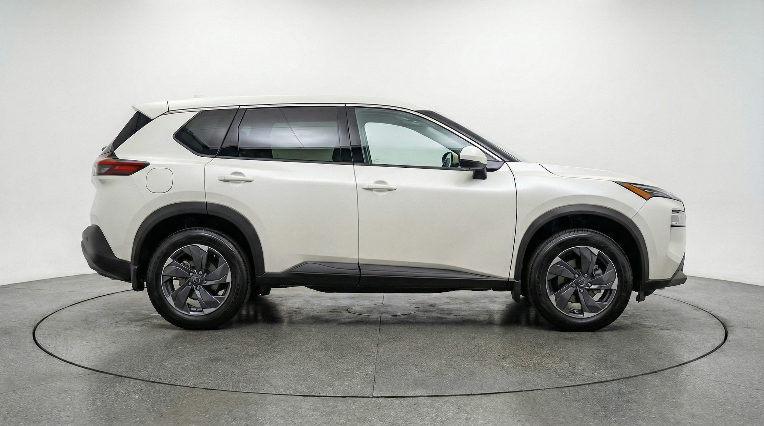 Thumbnail: 2025 Nissan Rogue - 8