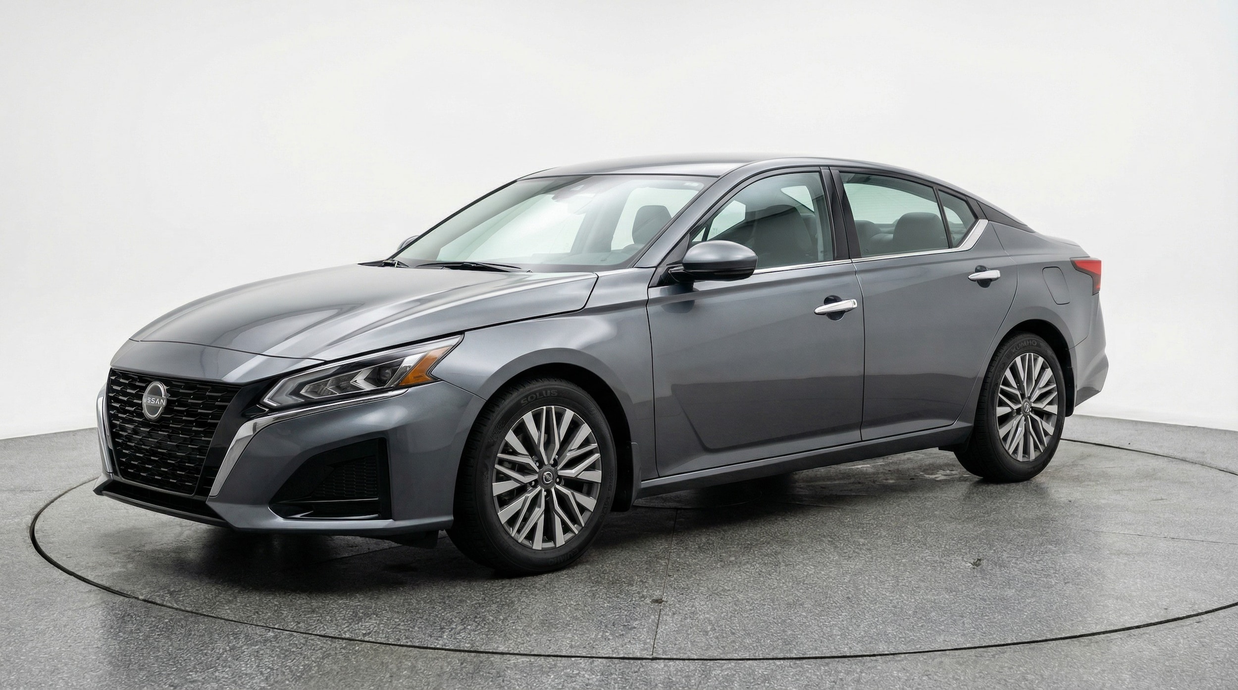 Thumbnail: 2025 Nissan Altima - 3