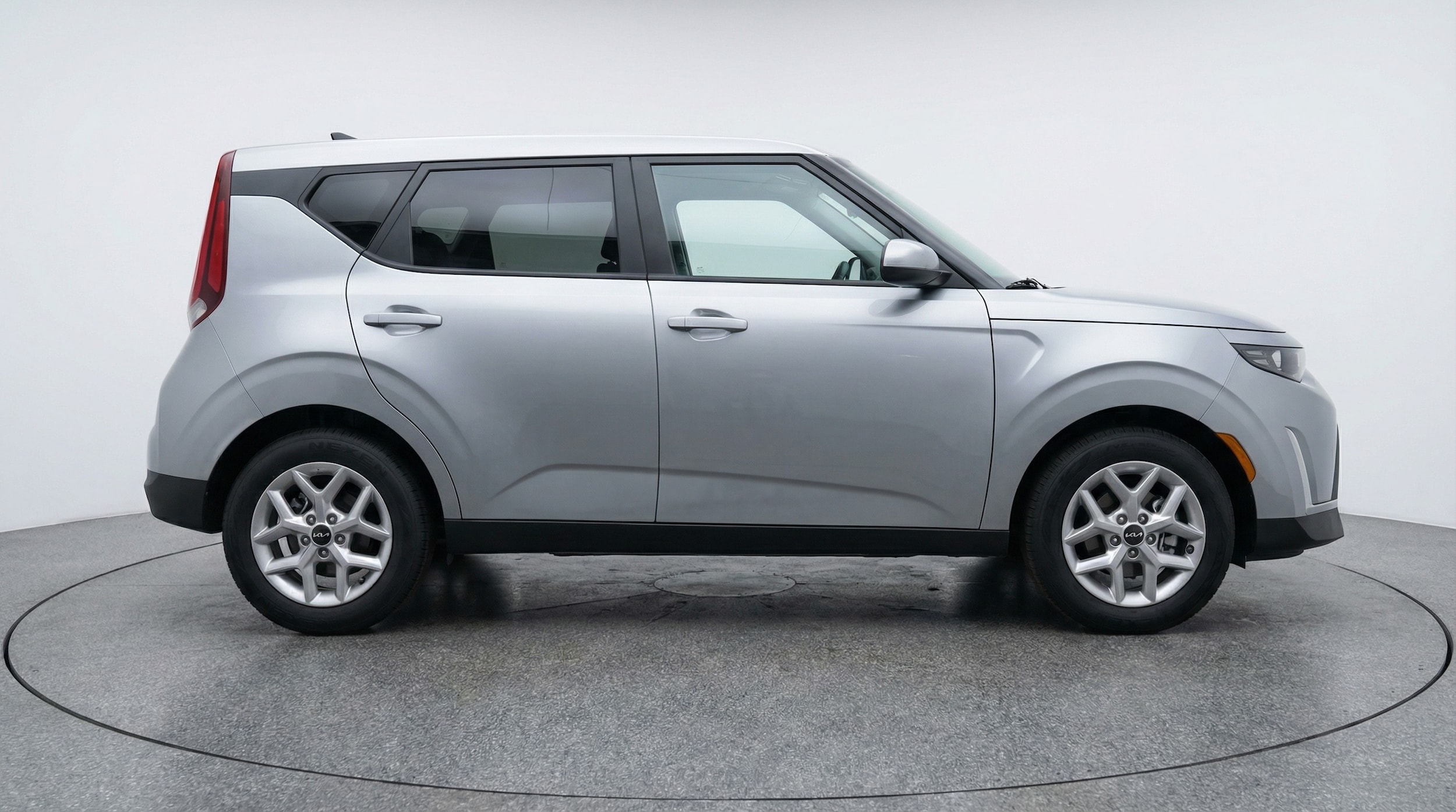 Thumbnail: 2025 Kia Soul - 8