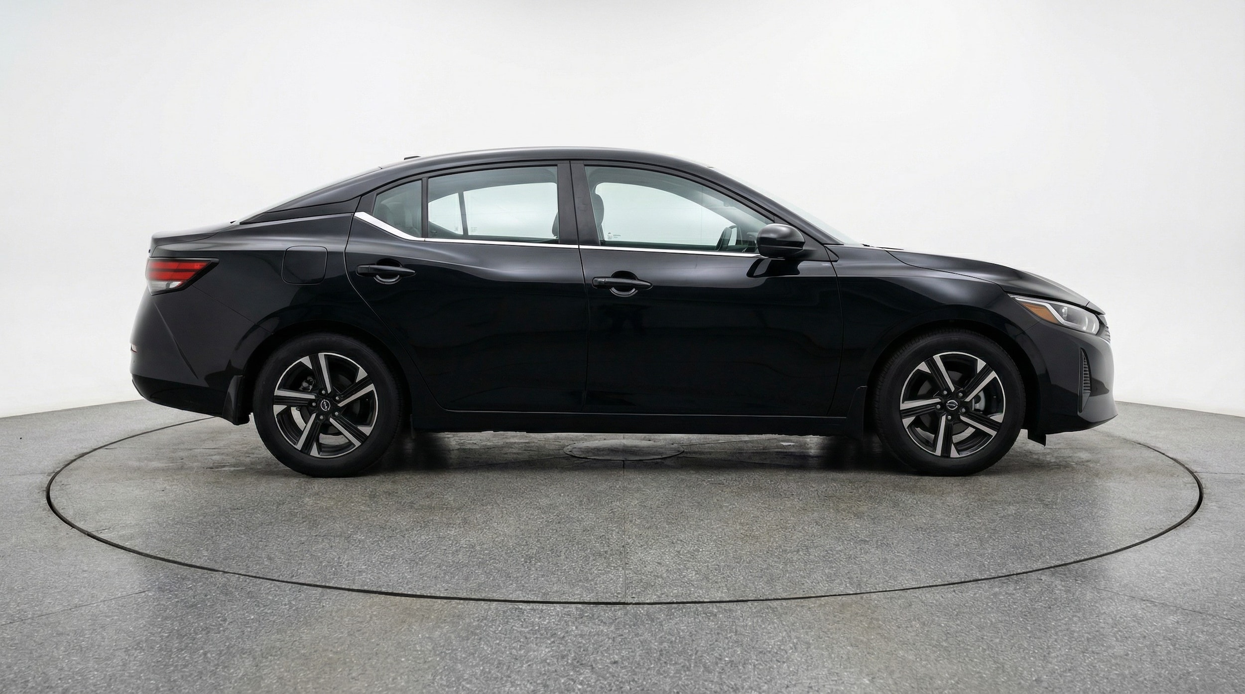 Thumbnail: 2025 Nissan Sentra - 8