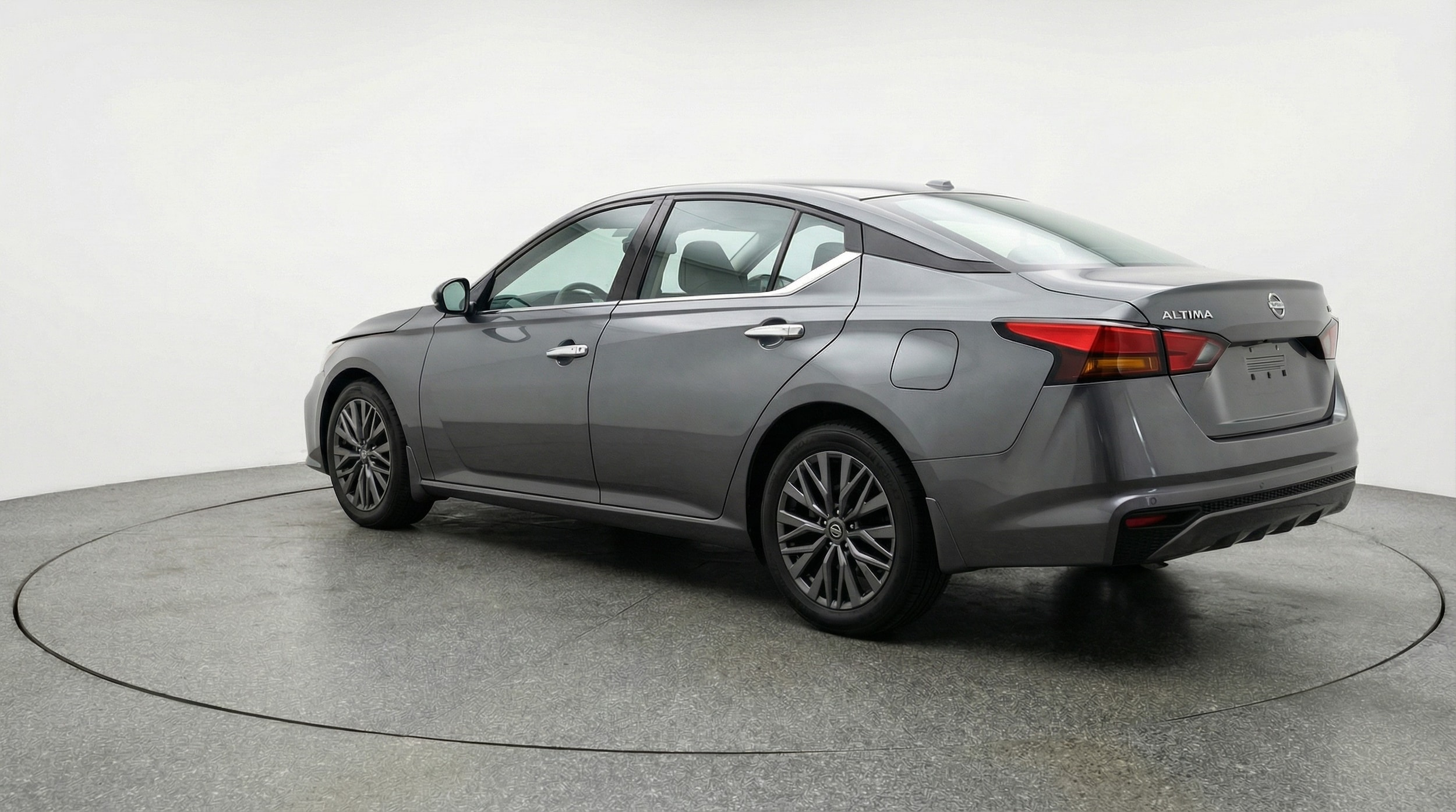 Thumbnail: 2025 Nissan Altima - 5