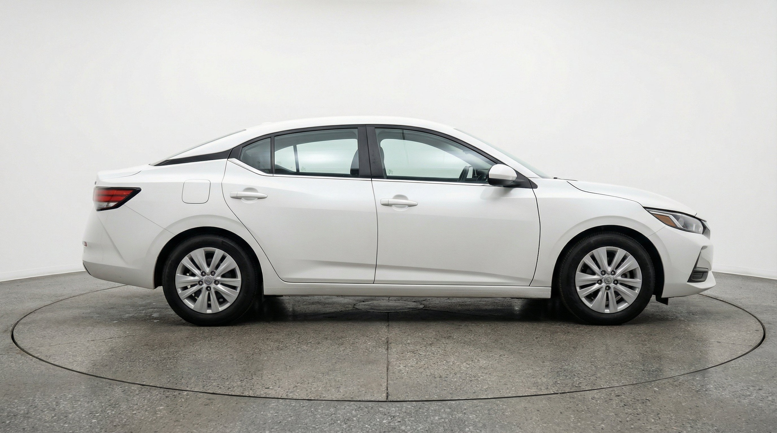Thumbnail: 2025 Nissan Sentra - 11