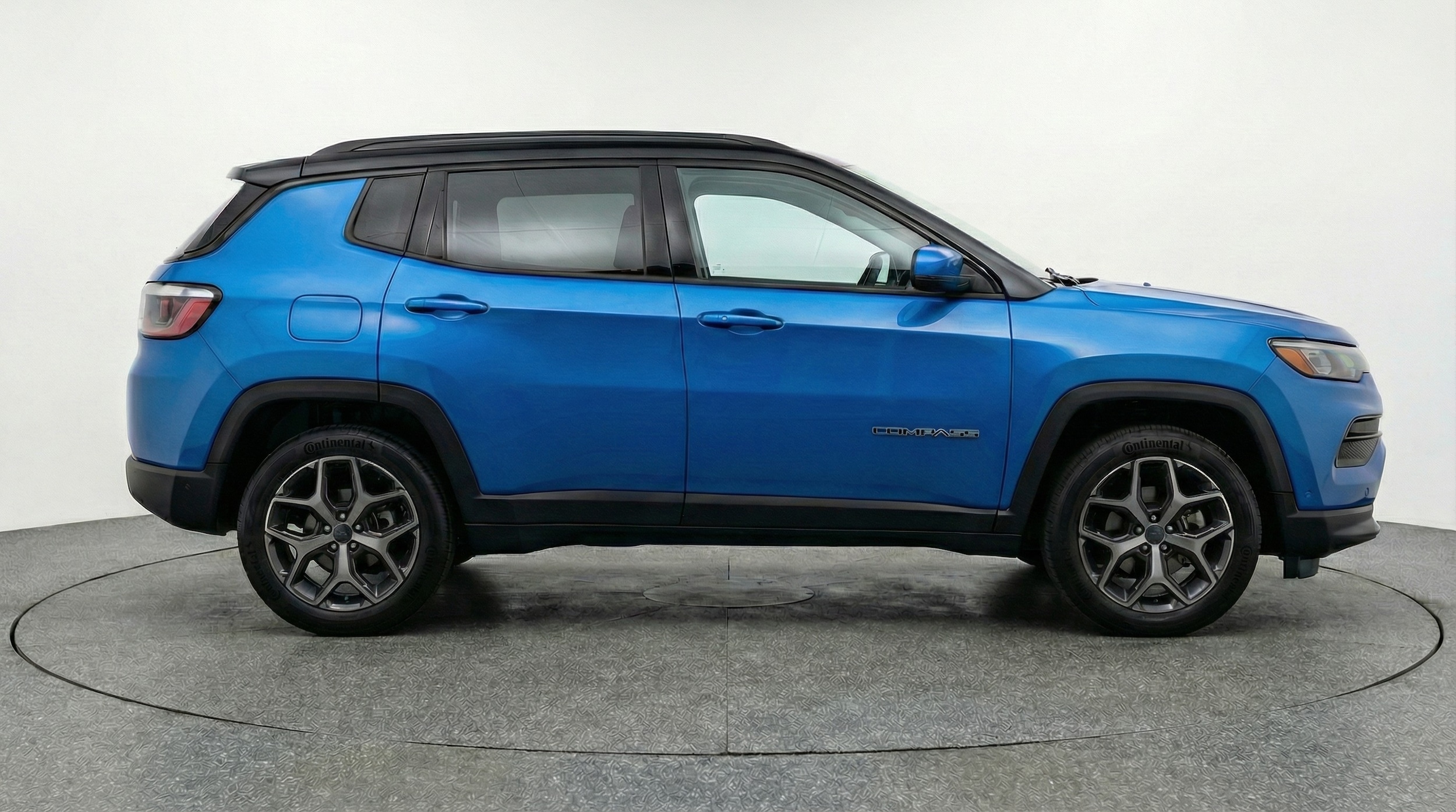 Thumbnail: 2025 Jeep Compass - 8