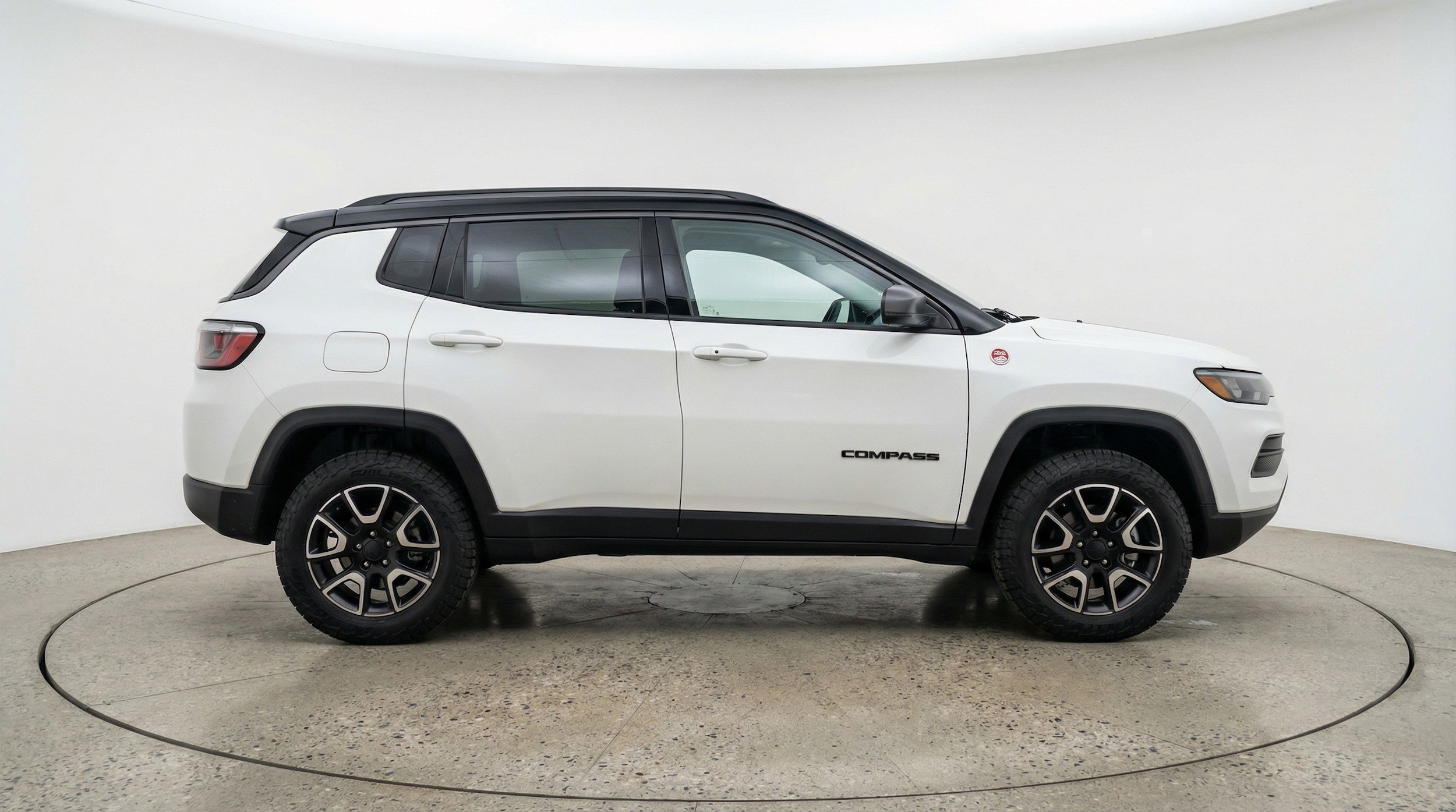 Thumbnail: 2025 Jeep Compass - 11
