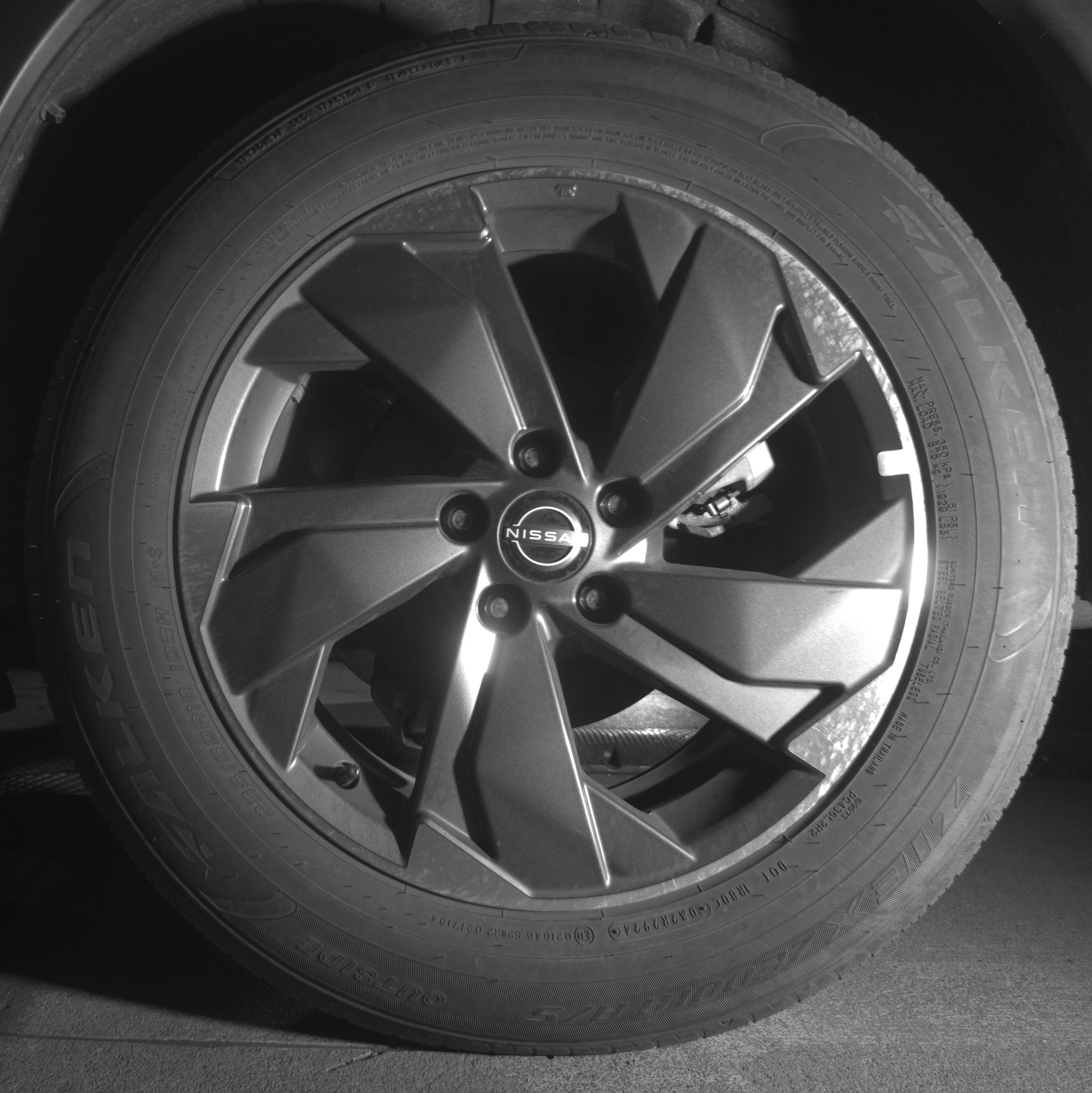 Thumbnail: 2025 Nissan Rogue - 11