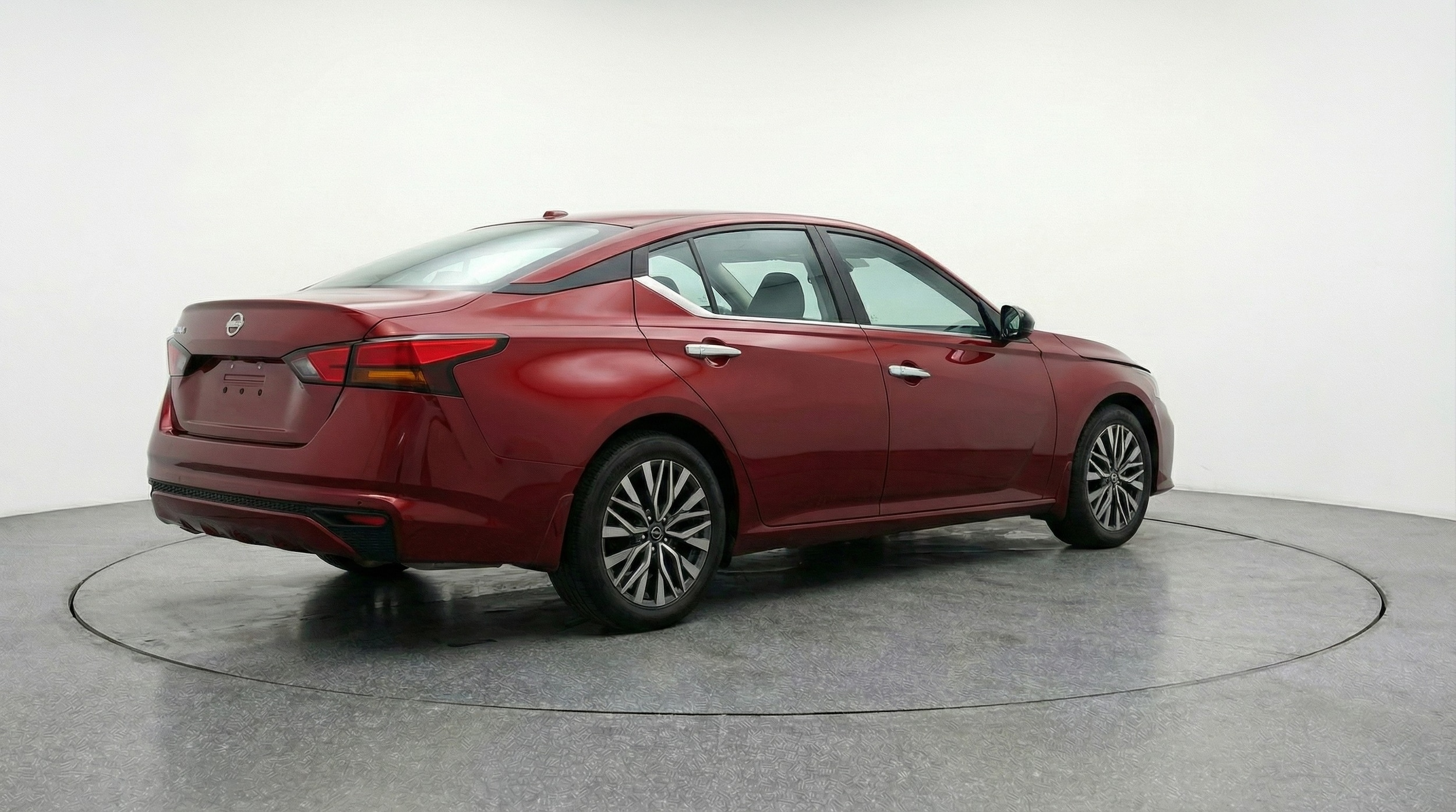 Thumbnail: 2025 Nissan Altima - 7