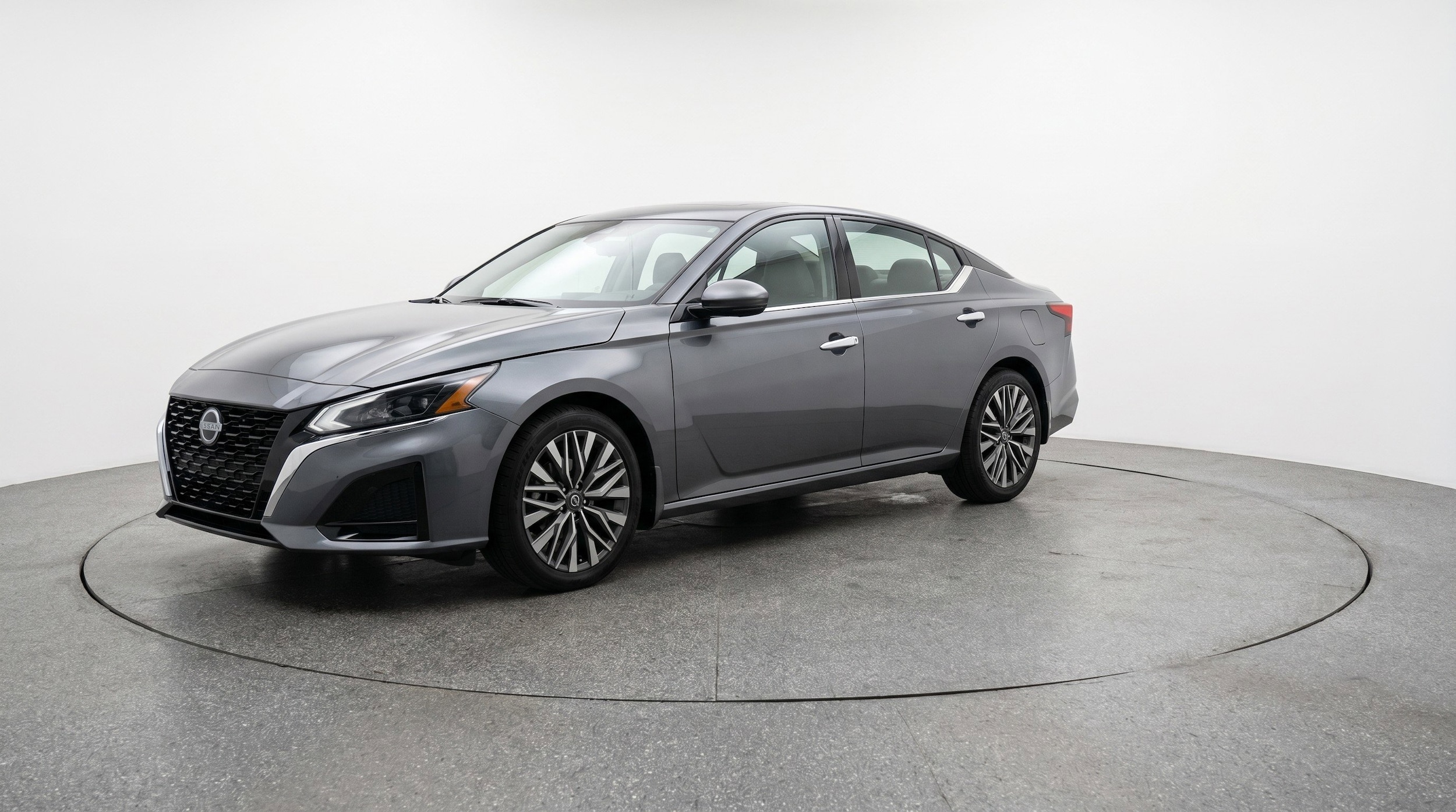 Thumbnail: 2025 Nissan Altima - 3
